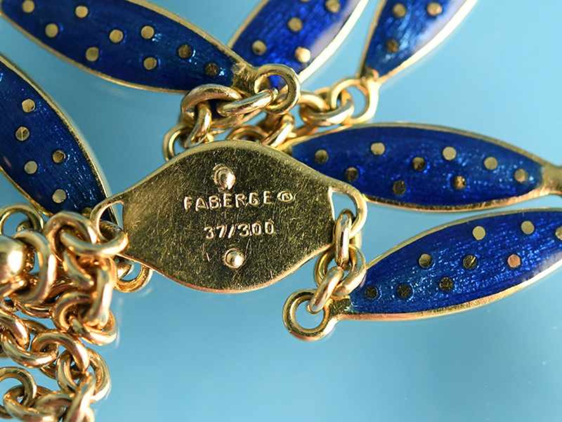 Collier mit Emaille, Collection Fabergé by Victor Mayer, No. 37/ 300, Pforzheim, 20. Jh. 750/- - Bild 2 aus 8