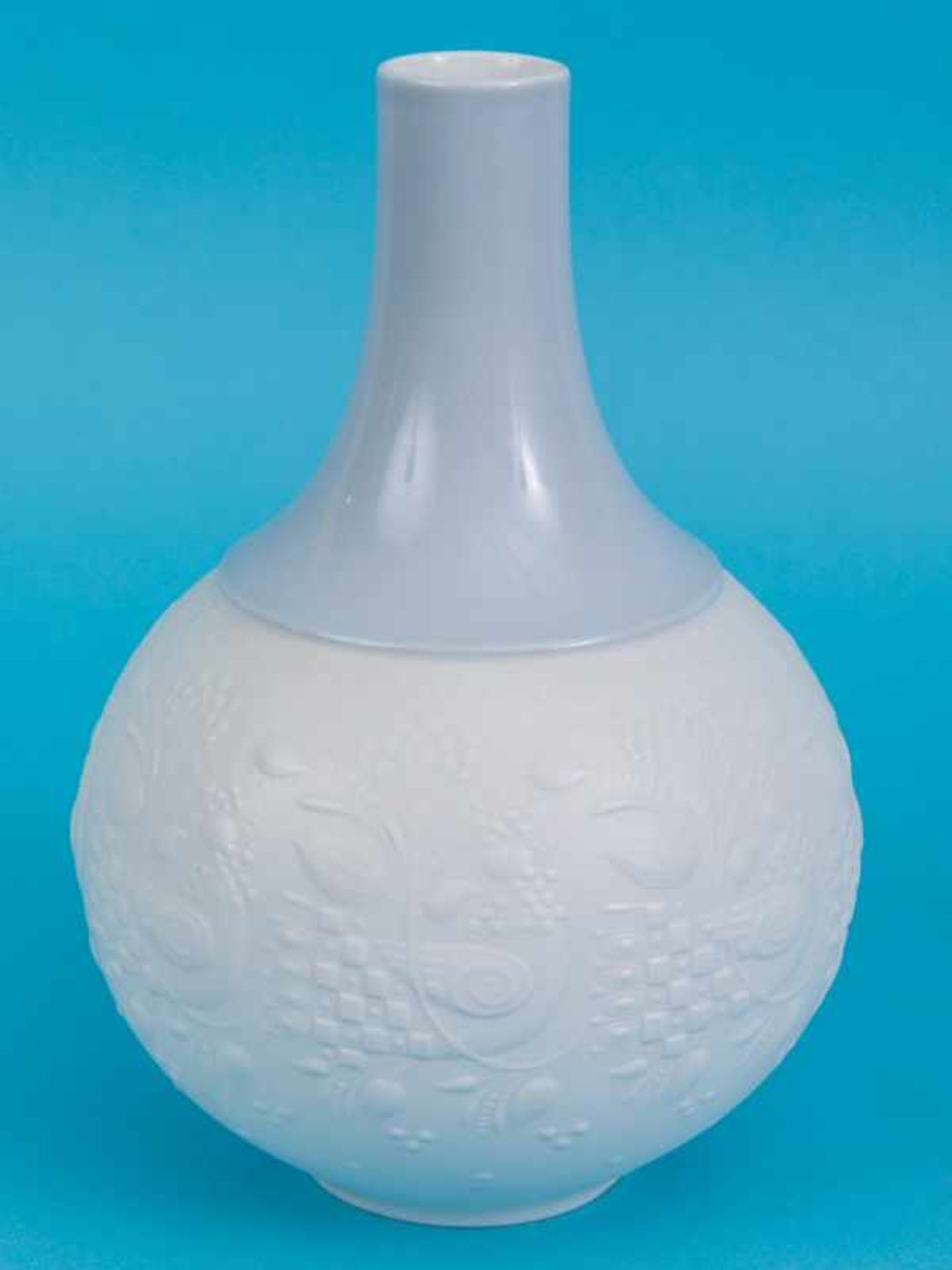 Vase mit Reliefdekor, Entwurf Björn Wiinblad, Rosenthal "studio linie", 2. Hälfte 20. Jh.