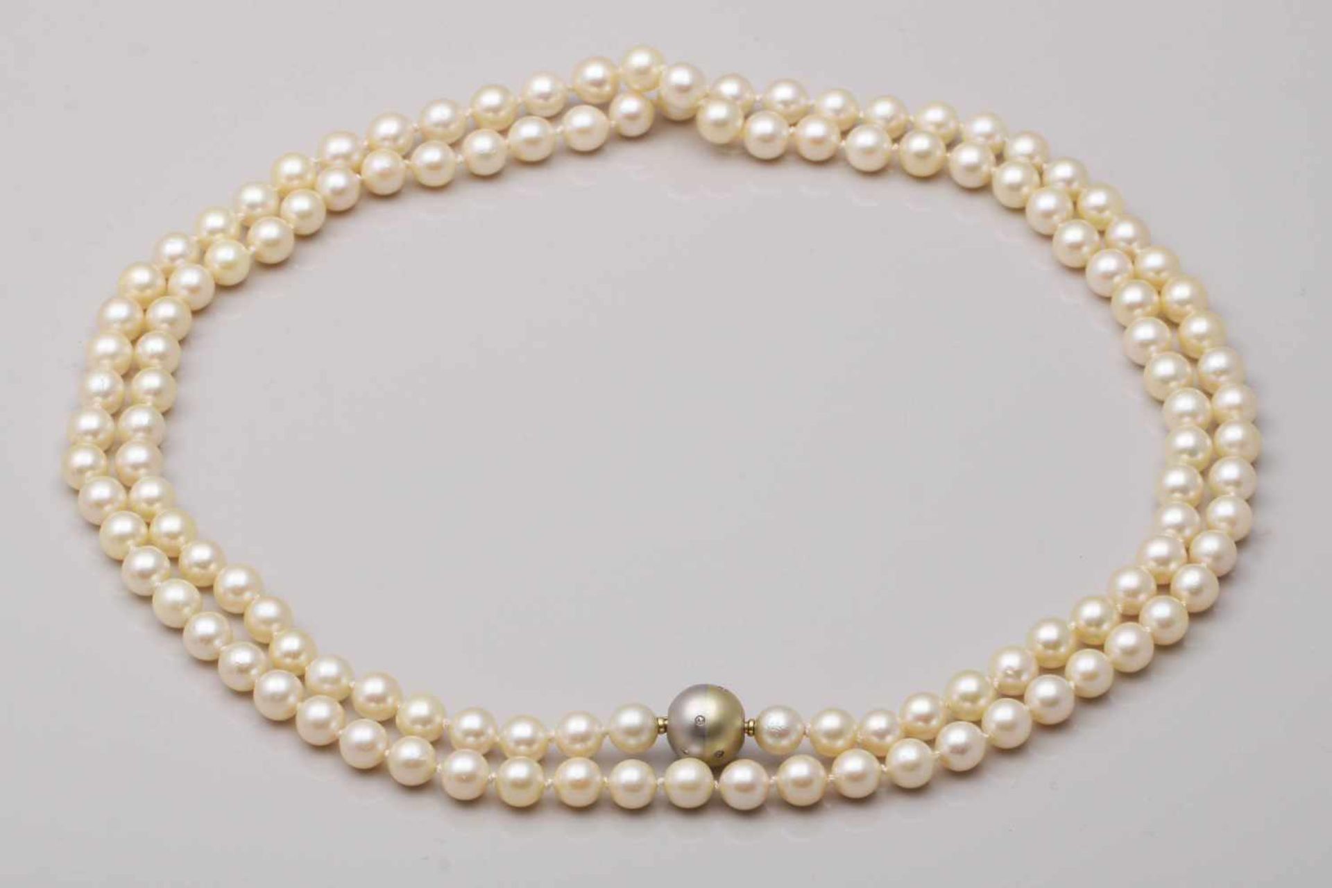 Süßwasser-Perlenkette weiße Perlen mit D ca. 7,3mm, Ges. Länge 100cm, bicolor Kugelschließe mit