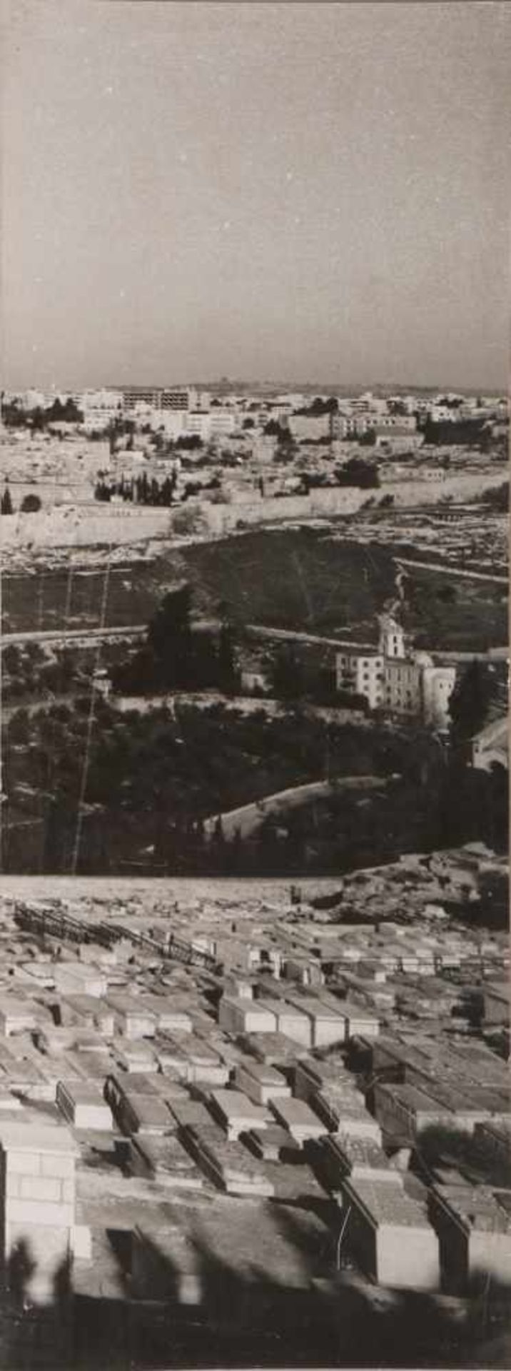 UNBEKANNTER FOTOGRAF des 20. Jahrhunderts schwarz-weiß Fotografie (auf Pappe montiert), 6-teiliges - Image 2 of 3