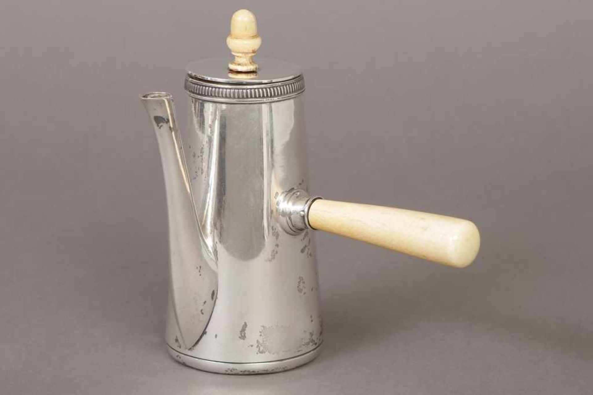 Kleine Silber Mokkakanne Hoetling, Amsterdam, 830er Silber, kegelförmiger Korpus mit langem