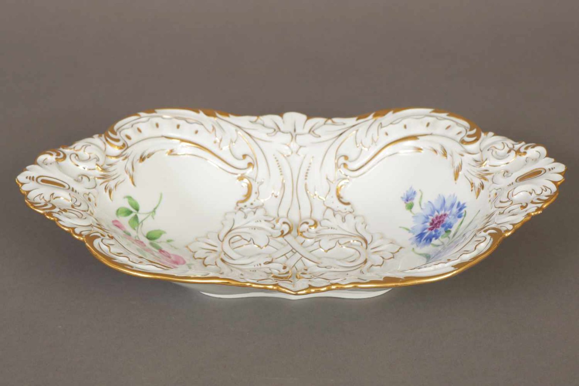 MEISSEN Prunkschaleum 1924-1934 (Pfeifferzeit), ovale, passig geschwungene Form,