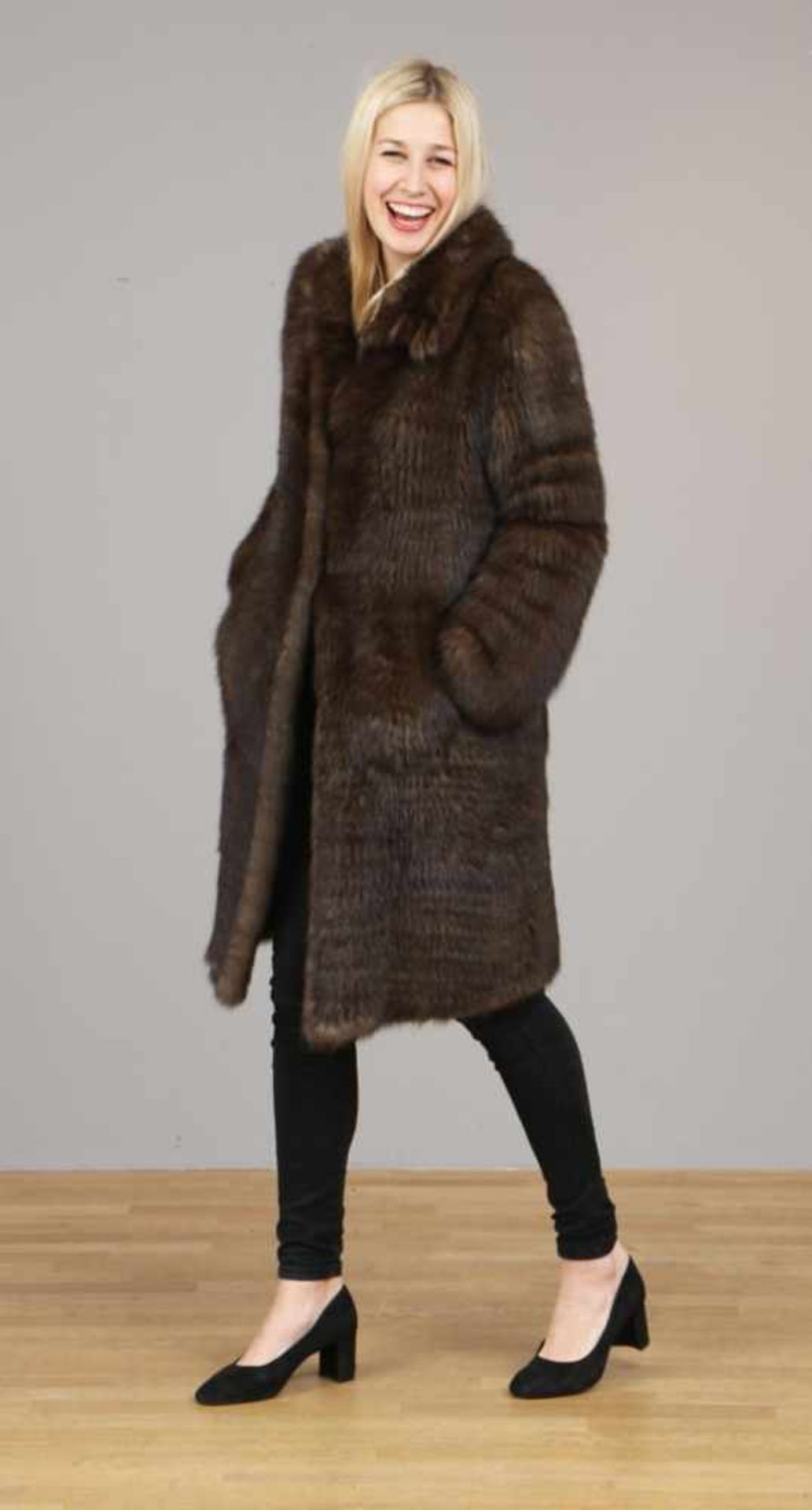 FENDI Zobel-KurzmantelSable Knit Cocoon Fur Coat (John Chopko), nur 800g schwer, Gr. 38/40, sehr - Bild 4 aus 4