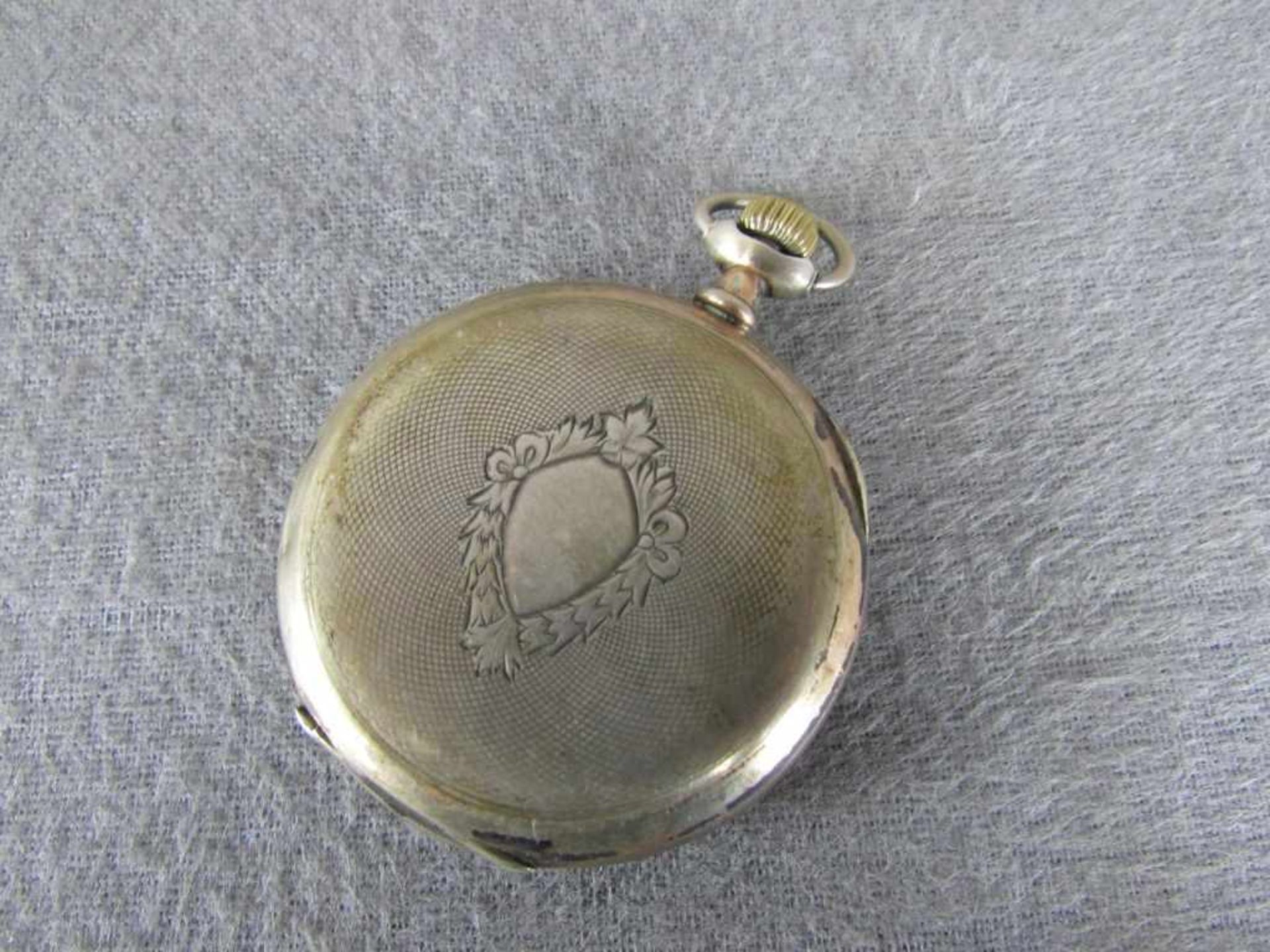 Taschenuhr um 1890 Silber 800 gepunzt Durchmesser ca.47mm die Uhr läuft nicht an defekt. - Image 2 of 2