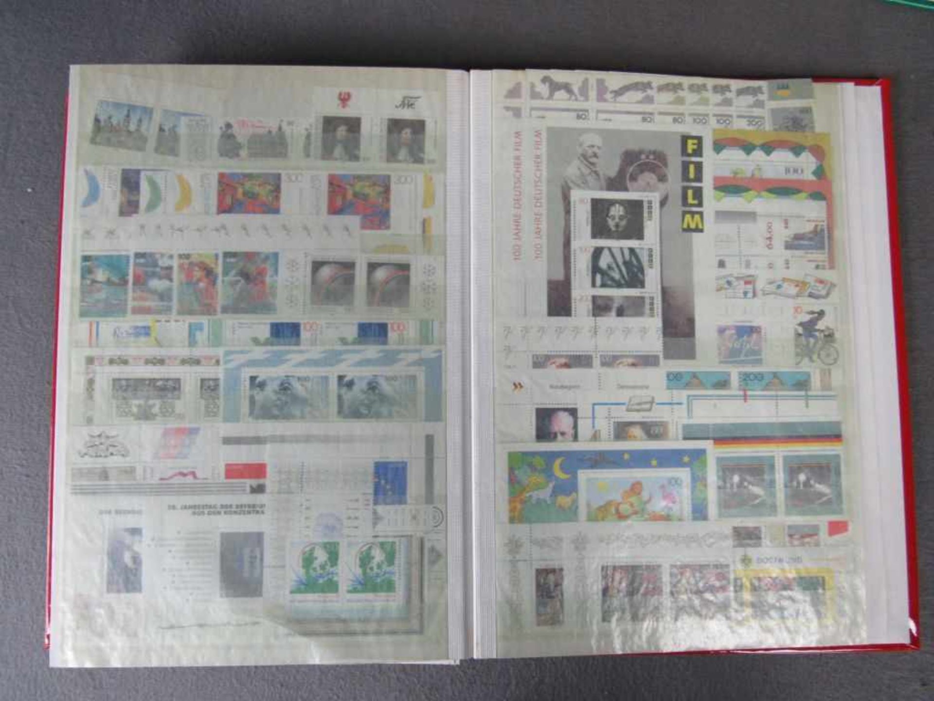3 Prall gefüllte Briefmarkenalben Bund ungelaufen auch ganze Blöcke schöner nachlaß - Bild 4 aus 10