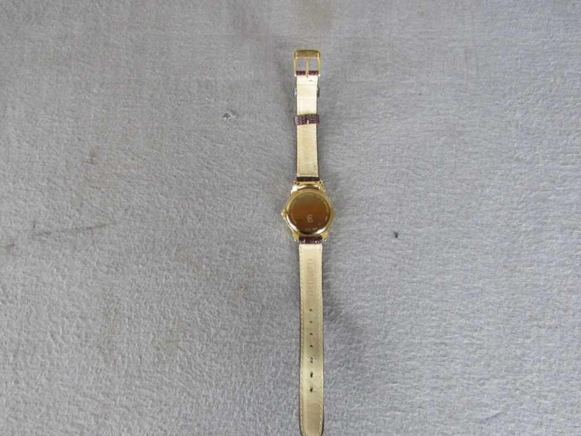 Damenarmbanduhr Cerruti 1881 mit original Lederarmband, Durchmesser 28mm, Uhr läuft, Batterie neu - Image 2 of 4