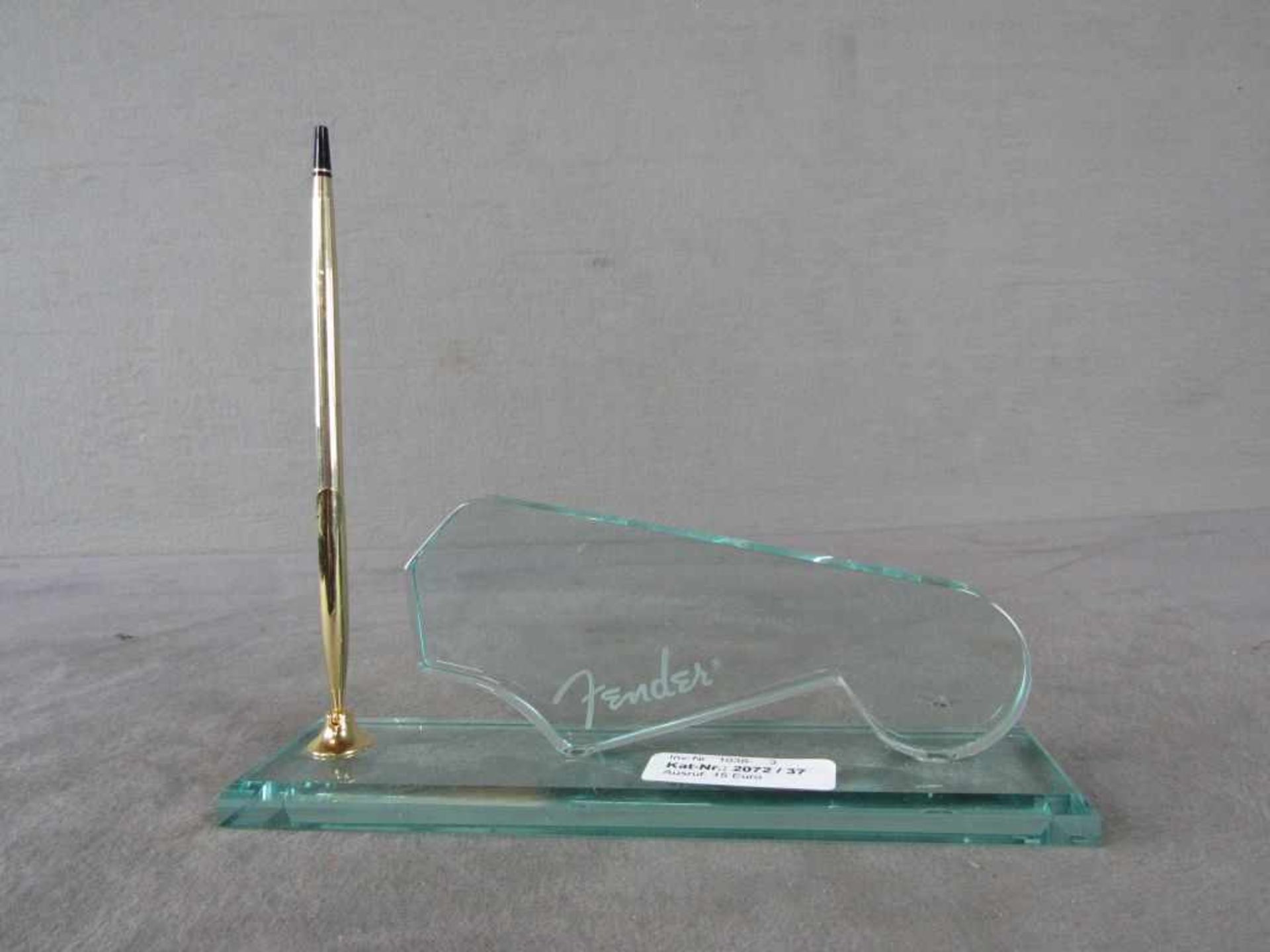 Stifthalter, geschliffenes Glas, Pfender mit vergoldetem Stift, 23x6cm