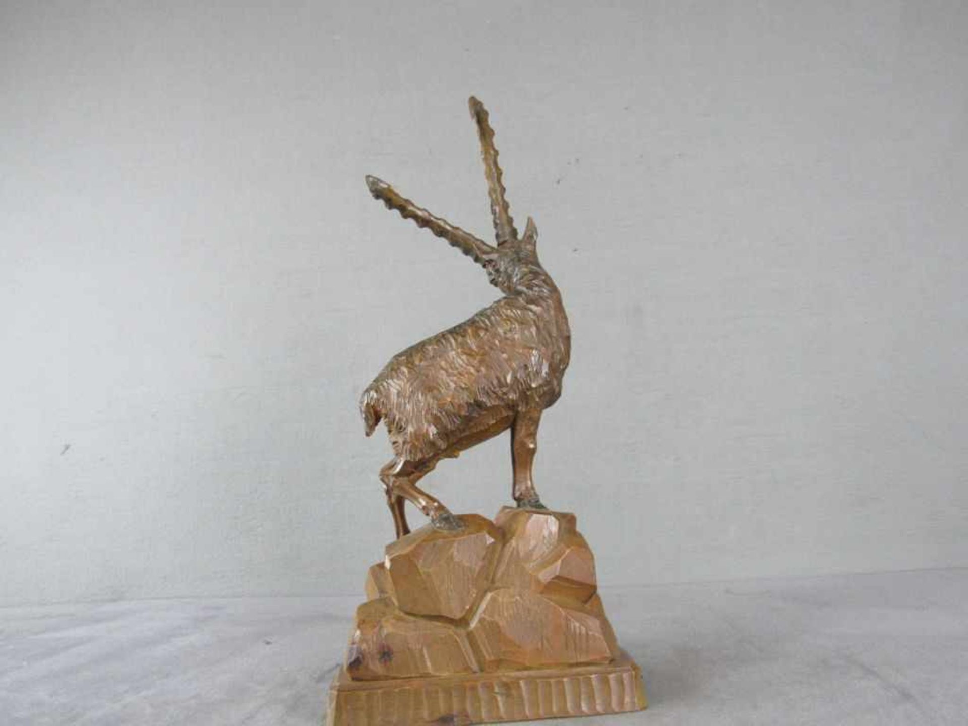 Holzstatuette Steinbock 48cm hoch - Bild 2 aus 2