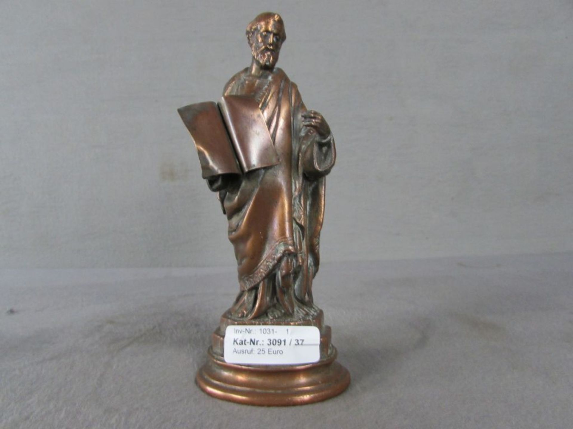 Skulptut Heiliger rückseitig monogramiert Kupferguß 20cm hoch