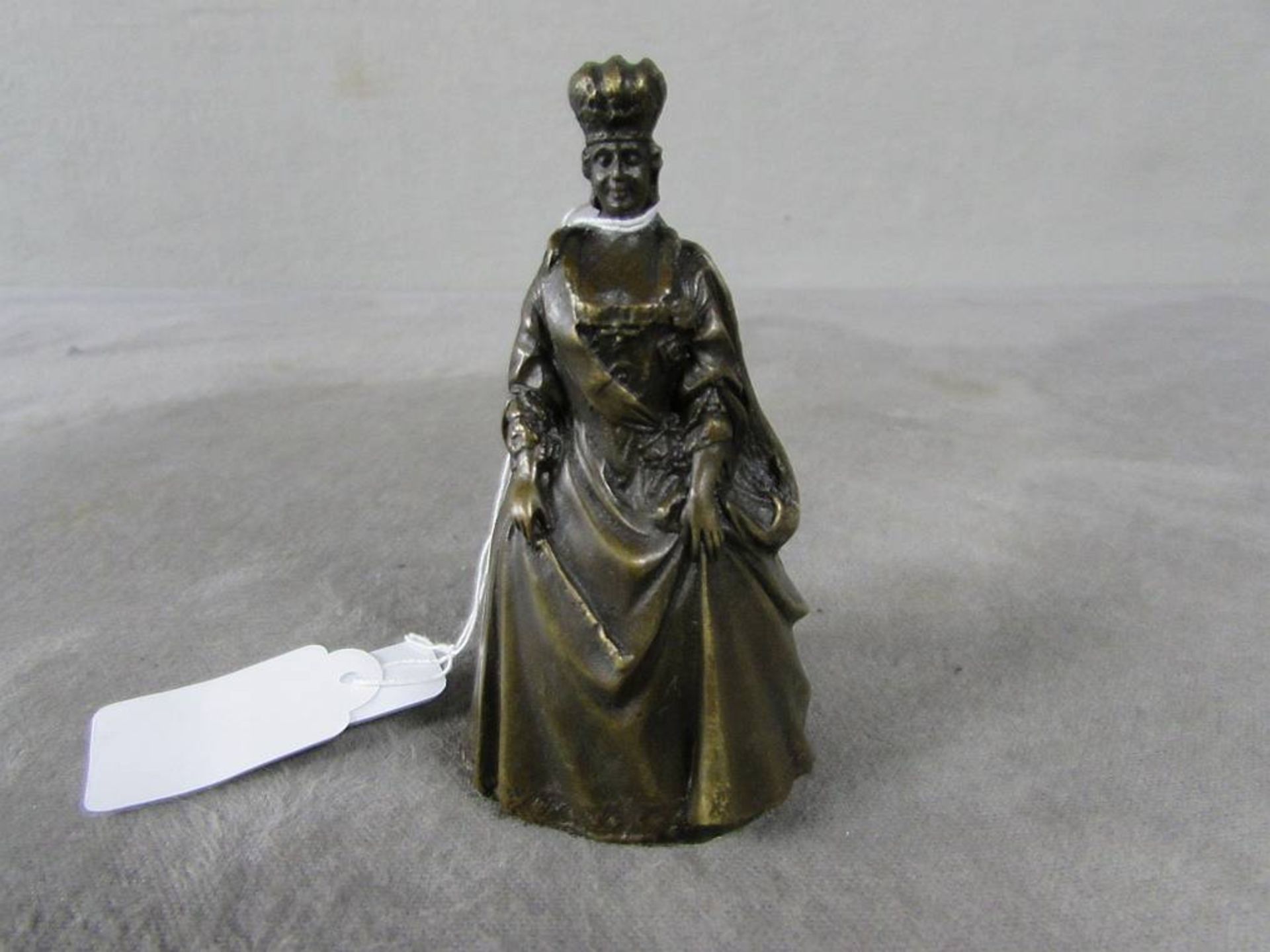 Bronze Statur, Miniatur, Tischglocke, hier , Edeldame, 10cm