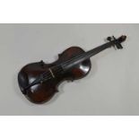 Violine, Aegidius Sebastian Kloz, hierfür typisch: mit zu kuzer Deckenmensur, datiert 1794, mit