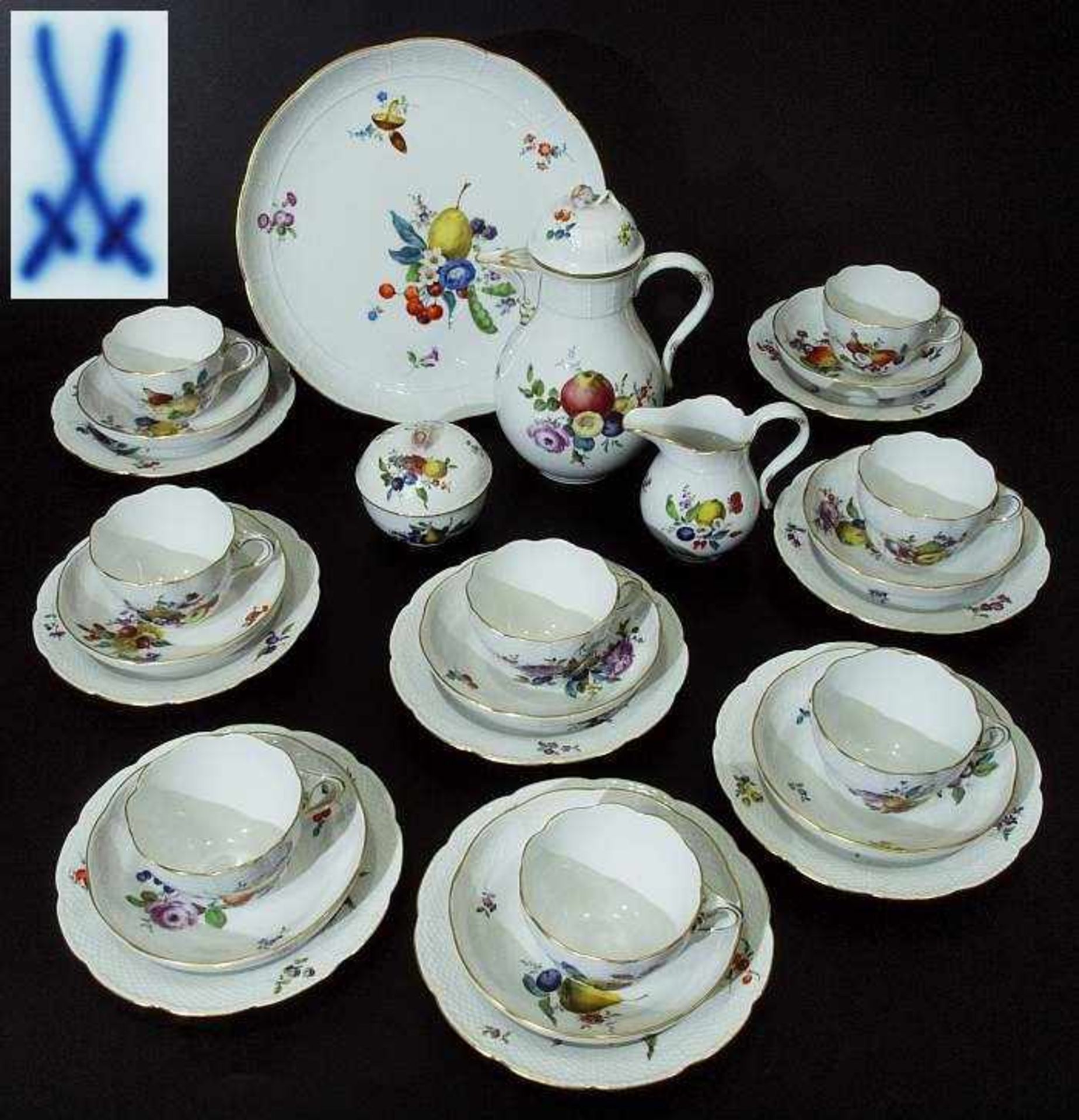 Kaffeeservice für 8 Personen. MEISSEN. Kaffeeservice für 8 Personen. MEISSEN nach 1934, 1. Wahl.