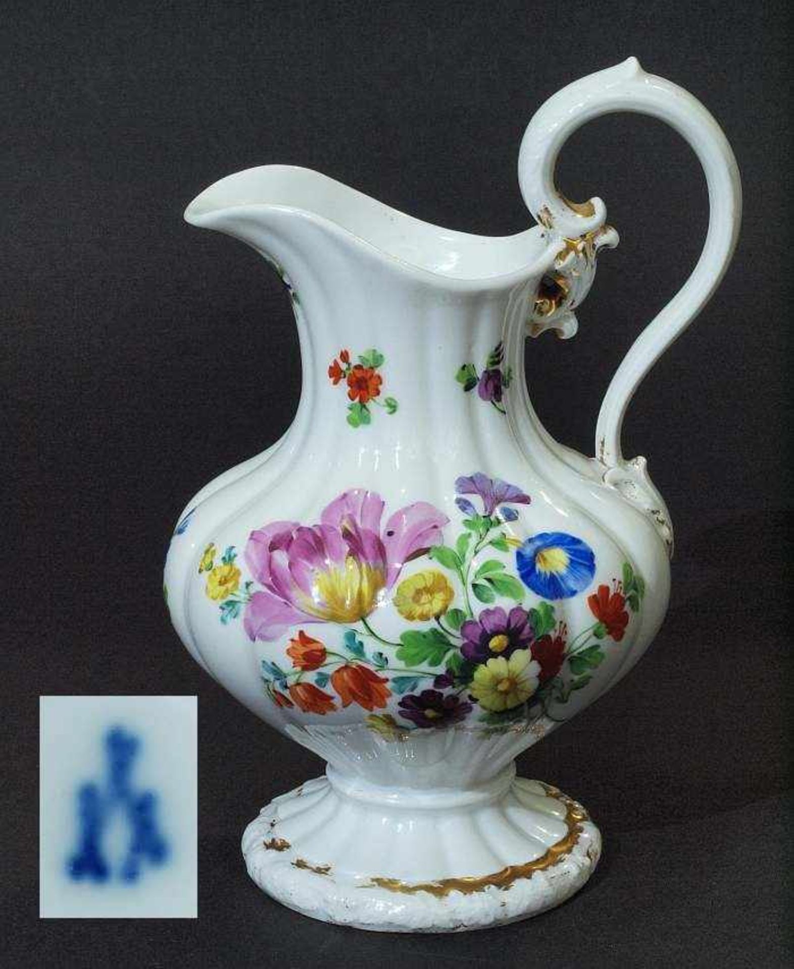 Milchkännchen über Stand, MEISSEN. Milchkännchen über Stand, MEISSEN, Marke 1824 - 1850, 1. Wahl.