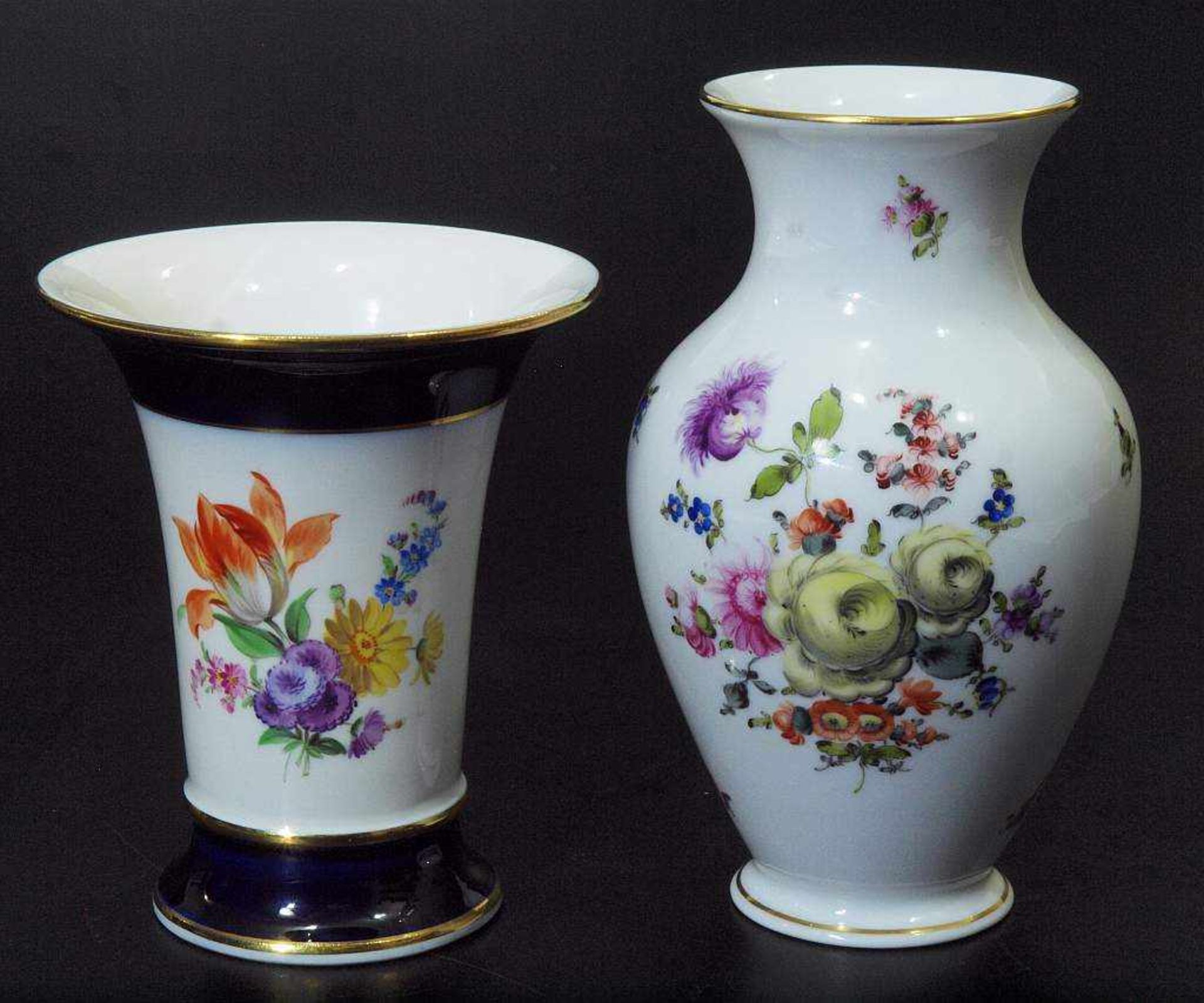 Zwei Vasen MEISSEN und HEREND. Zwei Vasen MEISSEN und HEREND. 1) Vase. MEISSEN nach 1954, 1. Wahl. - Bild 2 aus 5