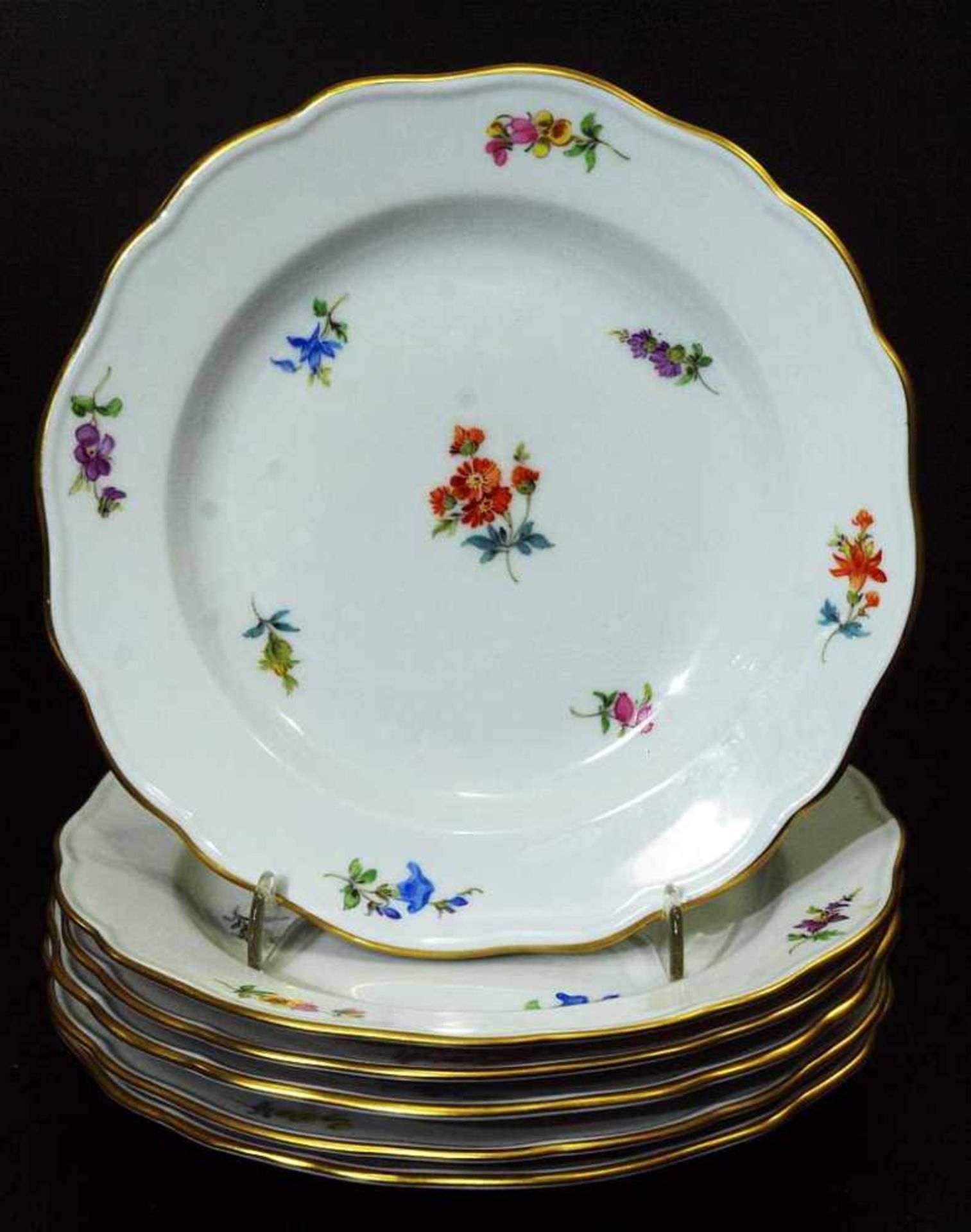 Restservice. MEISSEN. Restservice. MEISSEN 1972/1980, 1. Wahl. Farbige Bemalung mit Blumenbukett und - Bild 4 aus 5