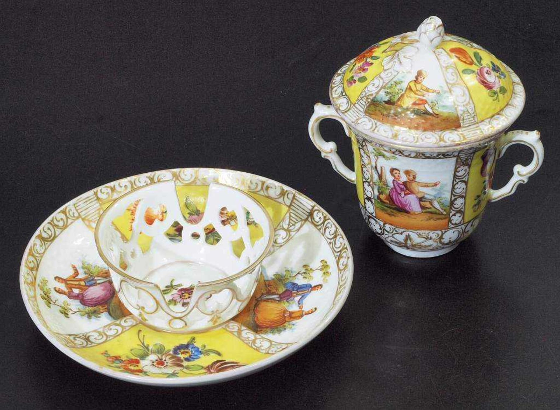 Trembleuse. MEISSEN. Trembleuse. MEISSEN 18. Jahrhundert. Farbige Bemalung, gold staffiert, - Image 4 of 5