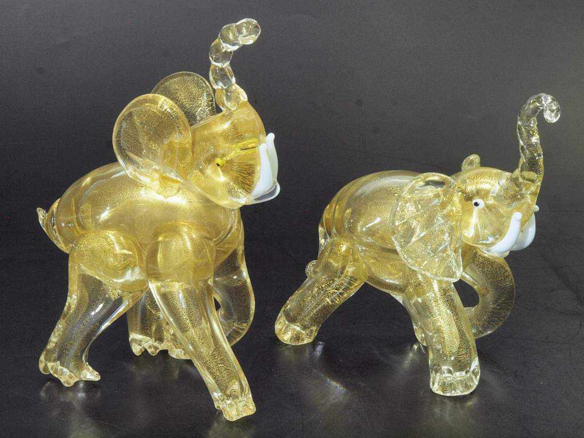 Zwei Tierplastiken "Elefant", Murano. Zwei Tierplastiken "Elefant", Murano. 20. Jahrhundert. - Bild 2 aus 6