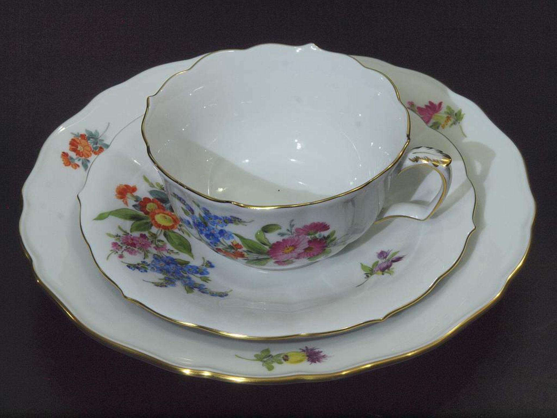 Teeservice für 6 Personen. MEISSEN. Teeservice für 6 Personen. MEISSEN, 1. Wahl, Marke 1934 - heute. - Bild 4 aus 6