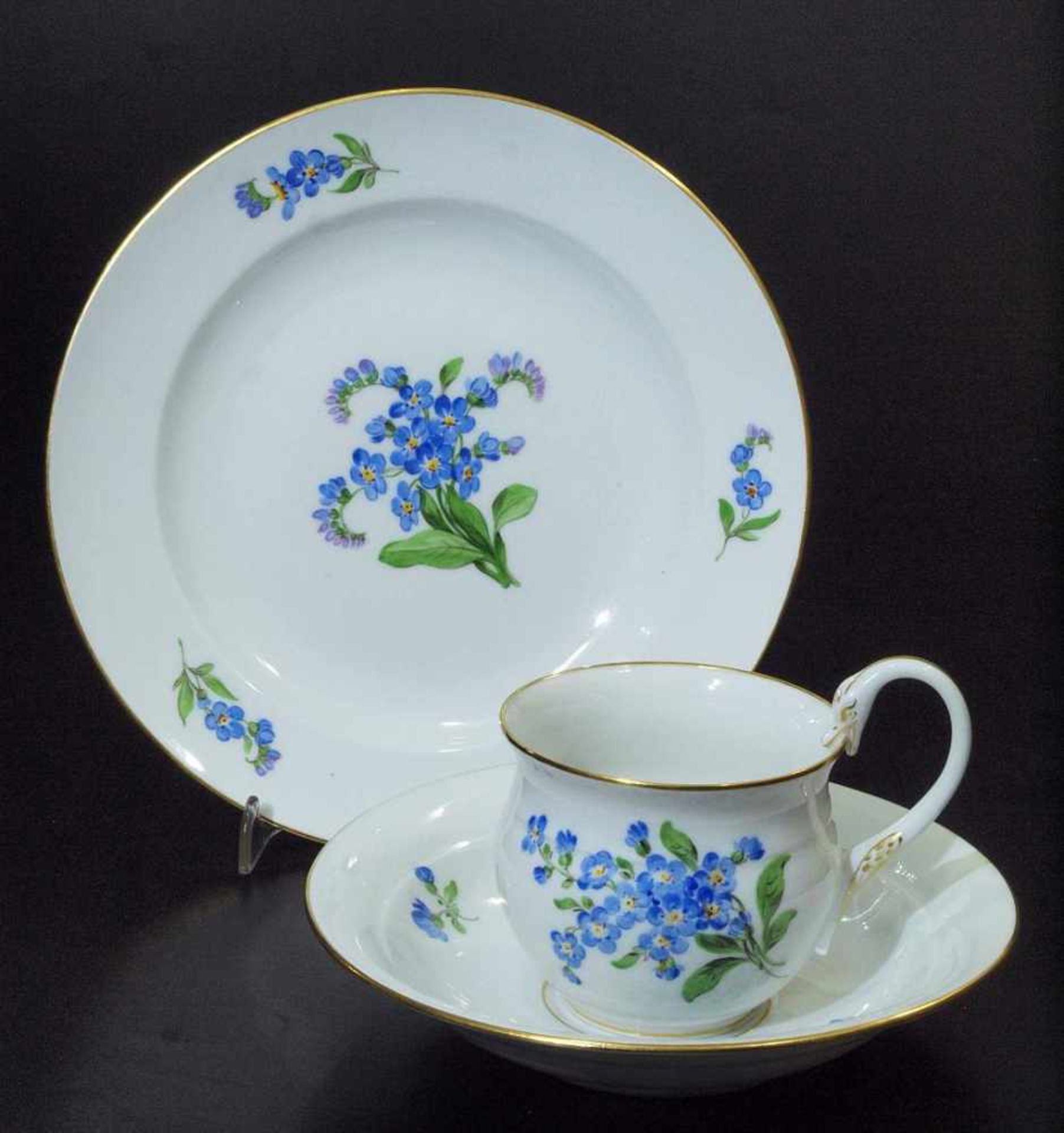 Gedeck. MEISSEN. Gedeck. MEISSEN Marke 1923 - 1934, 1. Wahl. Farbige Blumenbemalung mit - Image 2 of 4