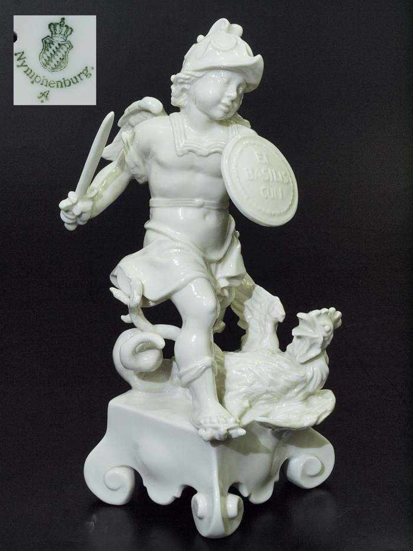 Putto der Mariensäule mit Basilisk Putto der Mariensäule mit Basilisk. NYMPHENBURG, Modell Nr. 932/