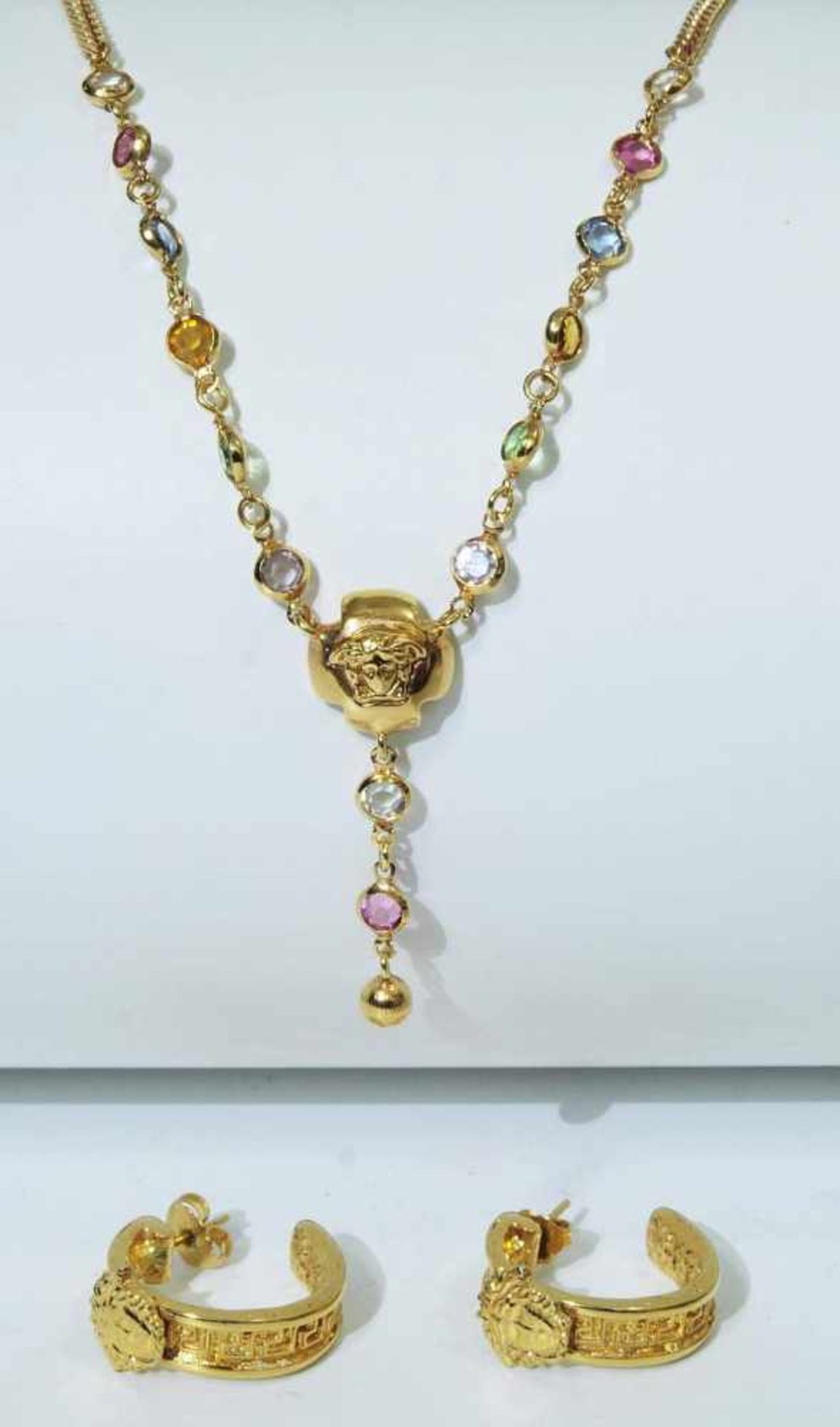 Collier. Paar Creolen. Gianni VERSACE, Italy. Collier. Paar Creolen. Gianni VERSACE, Italy. 2. - Bild 4 aus 4