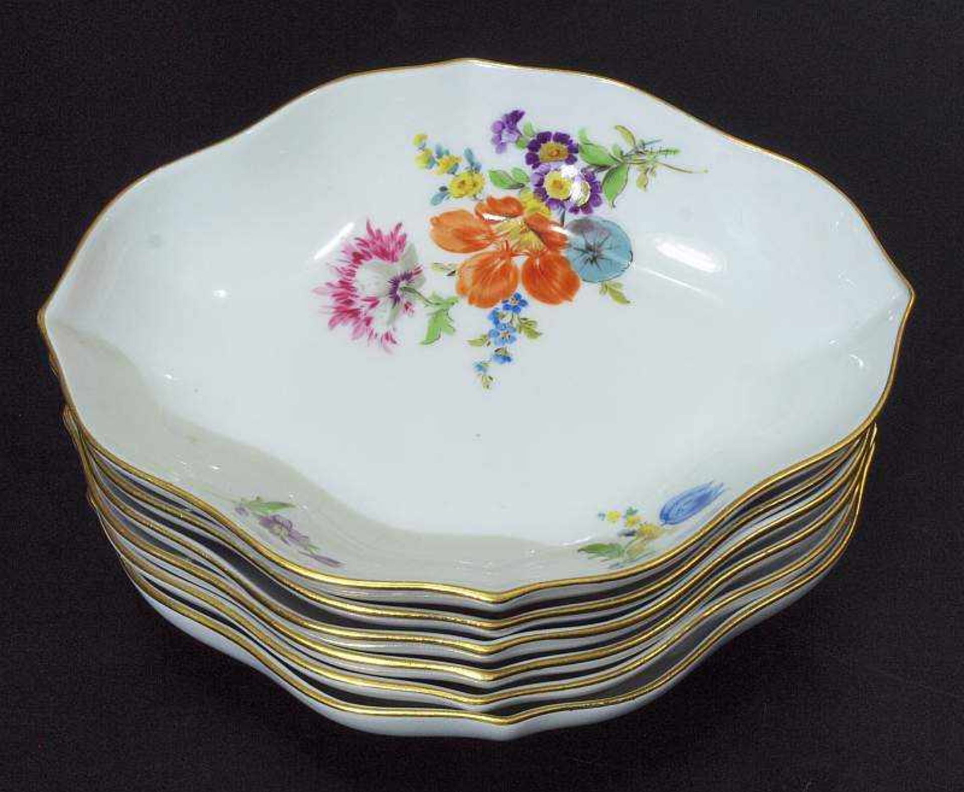 Konvolut Pralinenschalen. Große Pralinenschale mit 6er Satz kleinen. MEISSEN, Marke 1924 -1934, 1. - Bild 4 aus 5