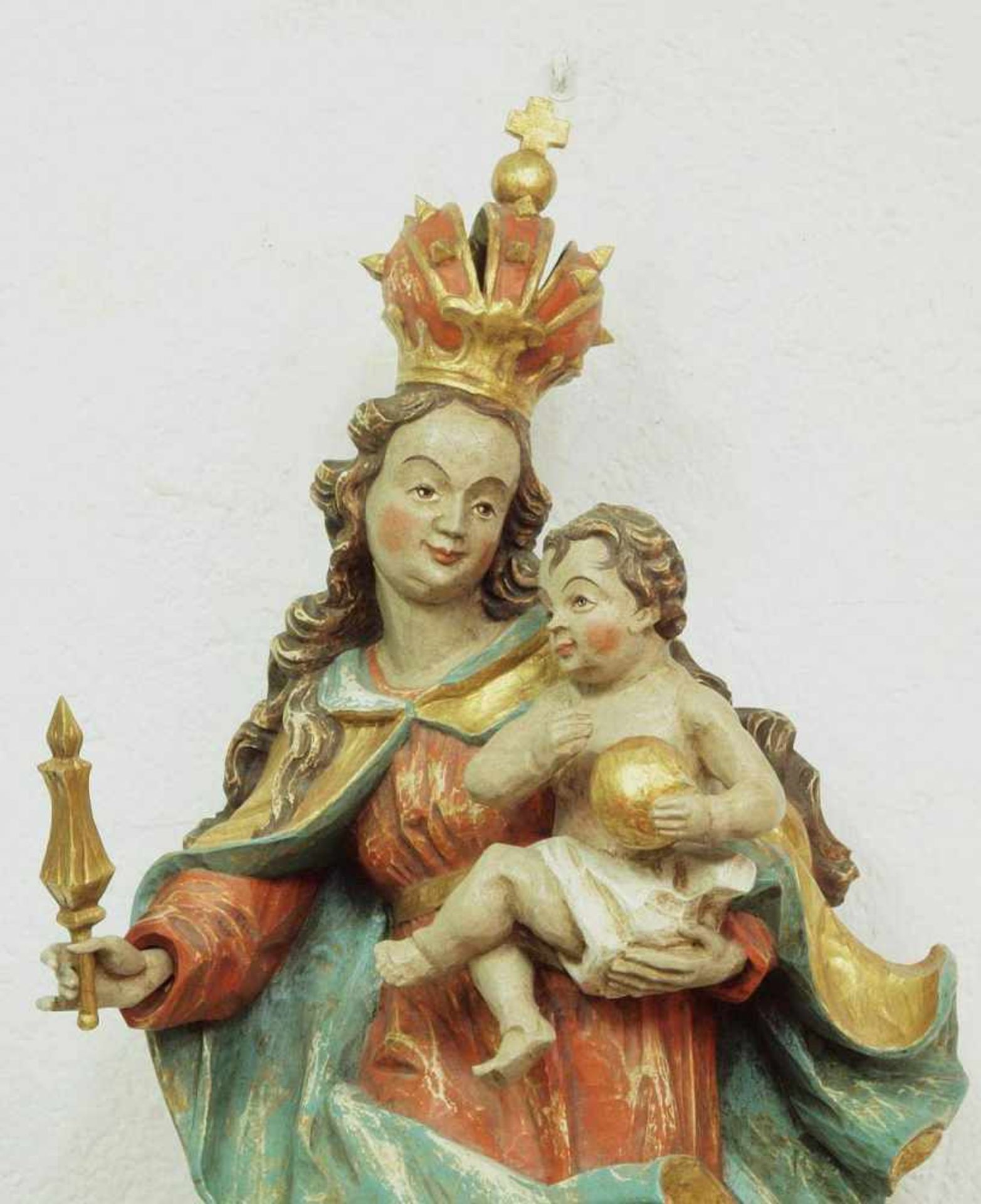Madonna mit Kind. 19. Jahrhundert. Innsbrucker Madonna, der Stil der Ausarbeitung weist ins 18. - Bild 3 aus 7