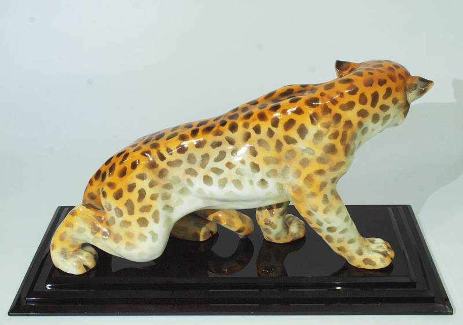 Raubkatze Leopard.Raubkatze Leopard. Keramik, Modellnummer 14243 / 26 / 16. Vollplastische, - Bild 4 aus 7