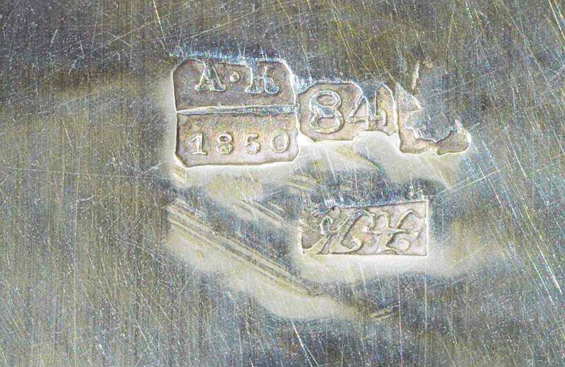 Russischer Silberbecher in Niello-TechnikRussischer Silberbecher in Niello-Technik. Konischer - Bild 4 aus 5