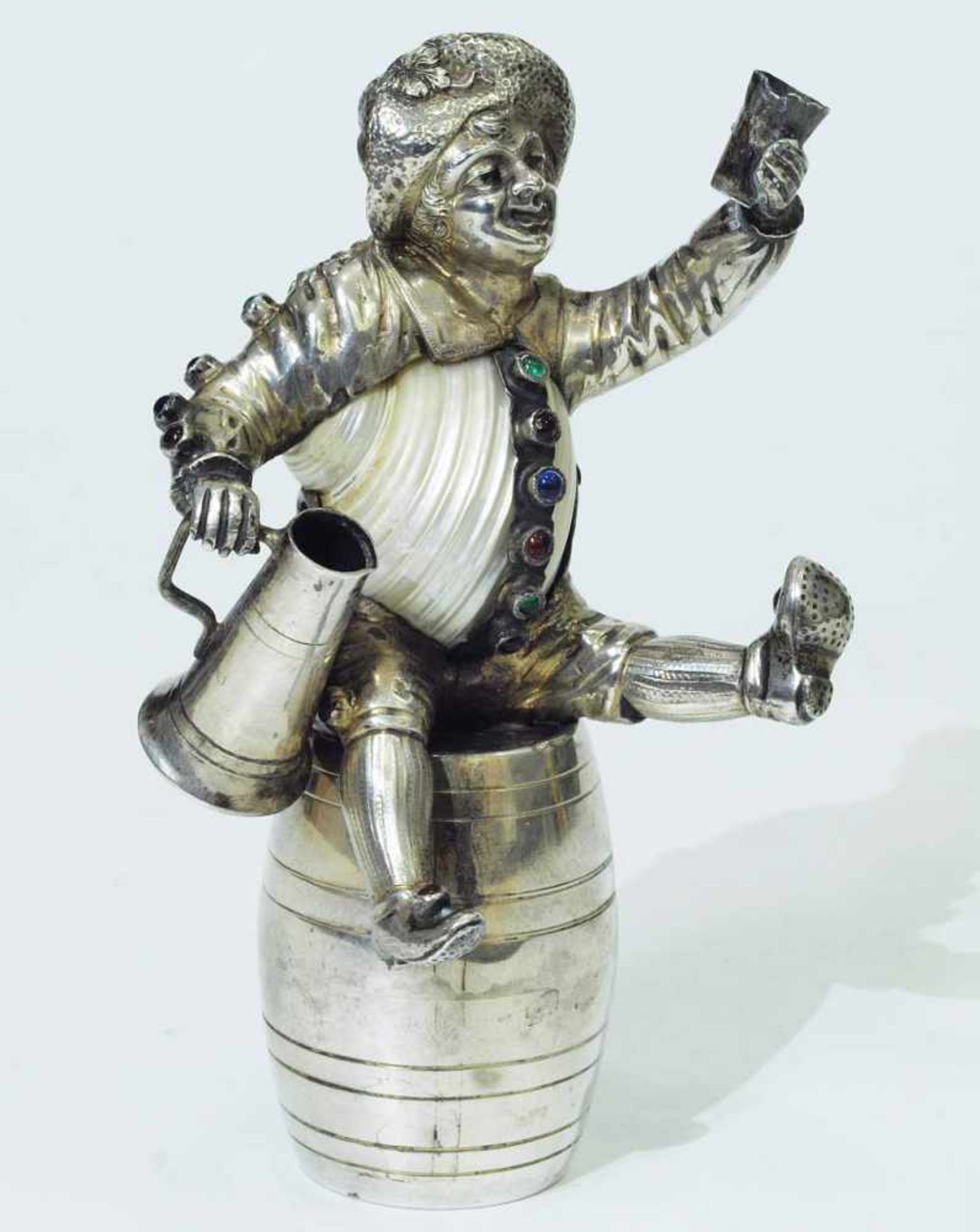 Kabinettfigur "Fröhlicher Winzer". Kabinettfigur "Fröhlicher Winzer". Nürnberg, 19. Jahrhundert, - Bild 2 aus 8