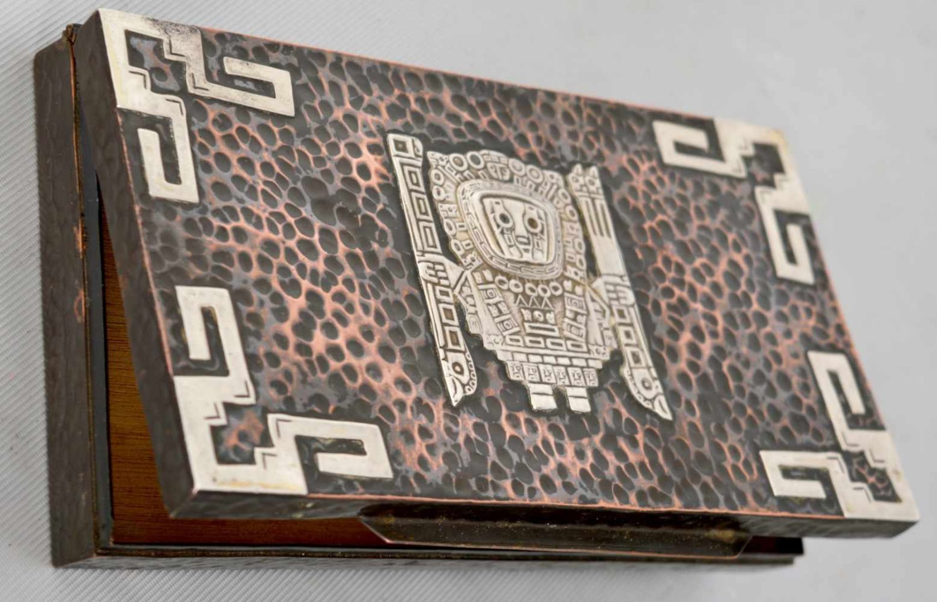 Zigarettendose rechteckig, Kupfer, mit Silberoklaten, Mexiko, 10 X 18 cm