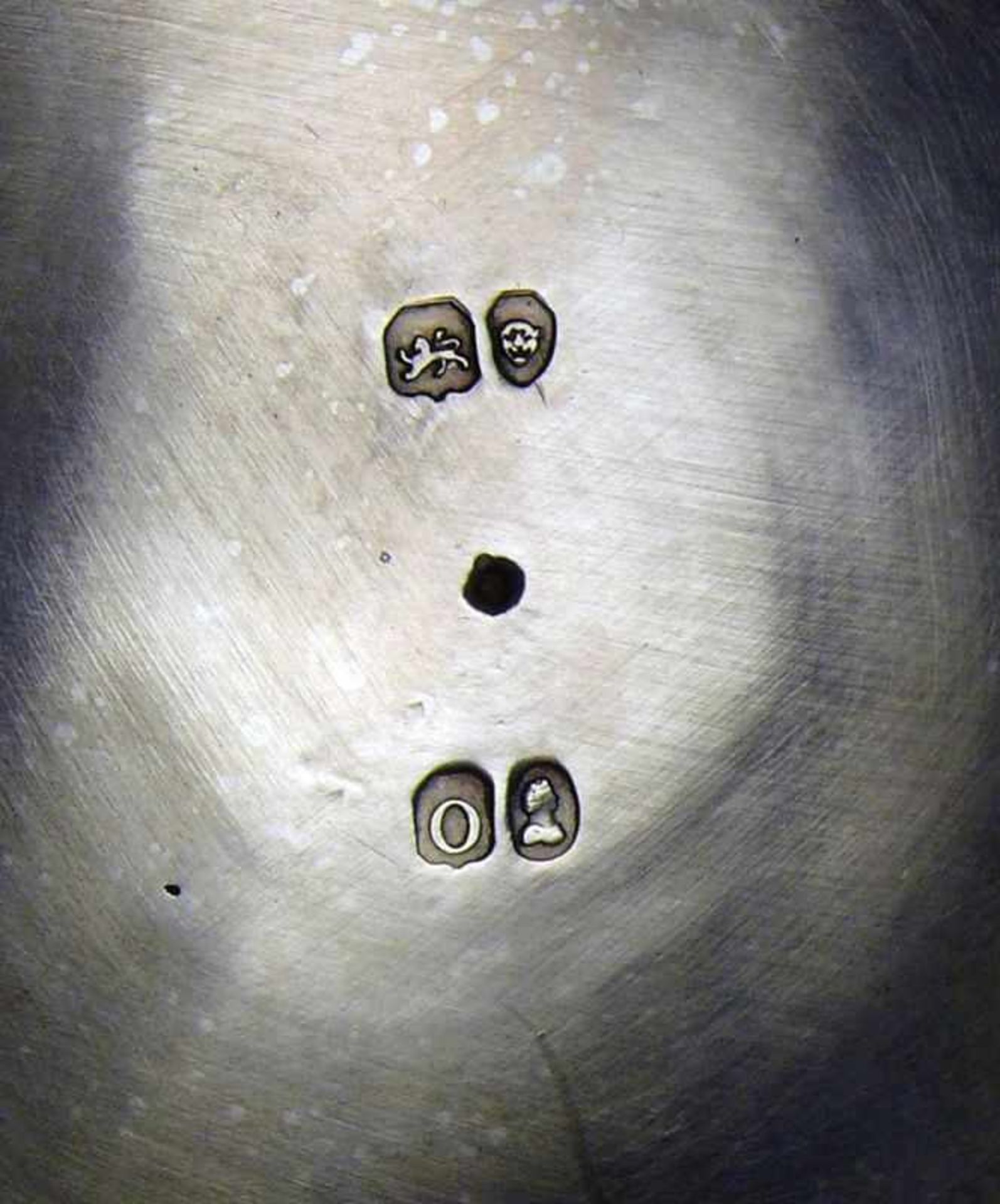 Teekern (London, 1.H.20.Jh.) Sterlingsilber 925; 3-tlg.; gedrückte Kugelform mit umlaufendem - Bild 4 aus 4