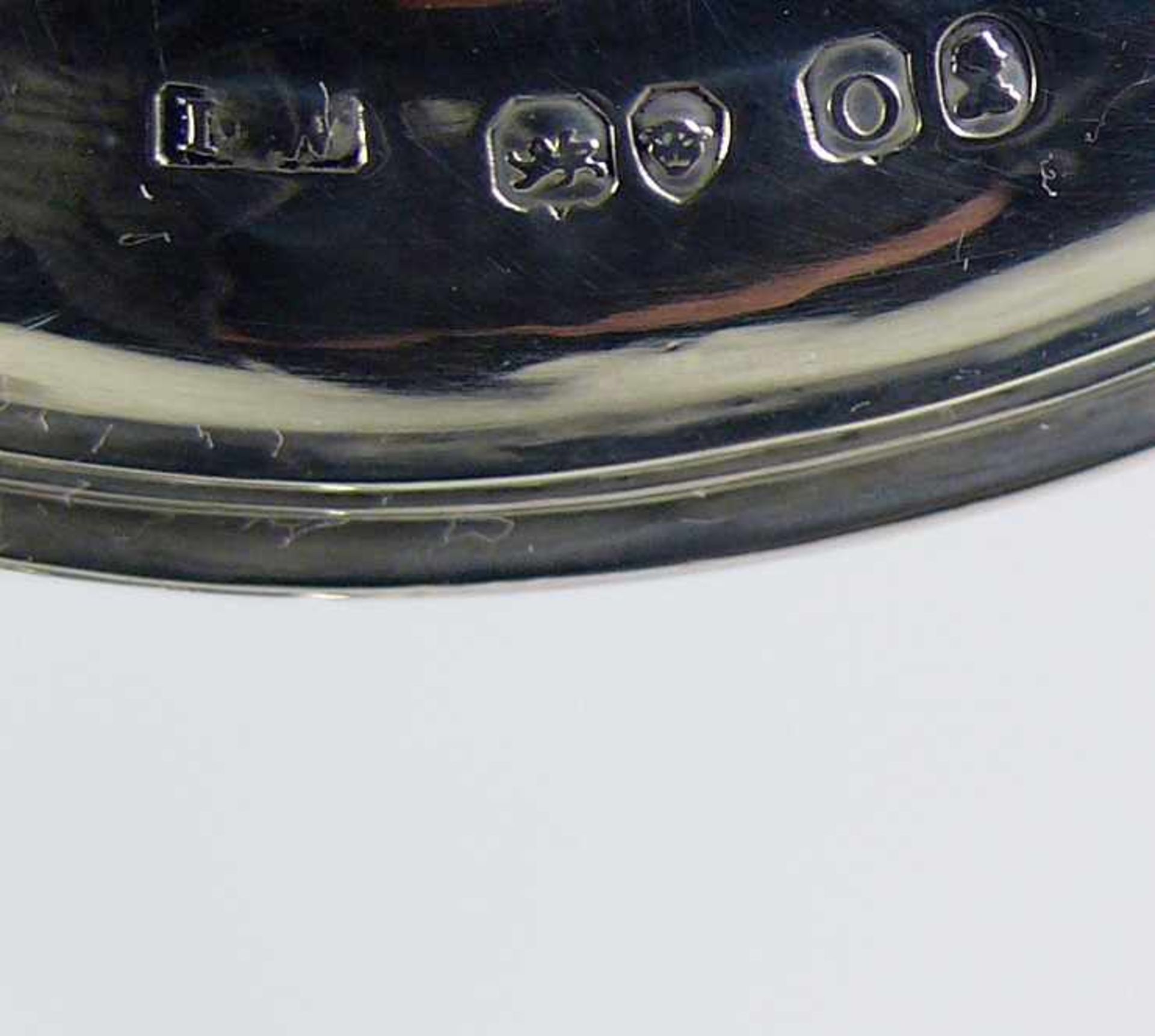 Teekern (London, 1.H.20.Jh.) Sterlingsilber 925; 3-tlg.; gedrückte Kugelform mit umlaufendem - Bild 3 aus 4