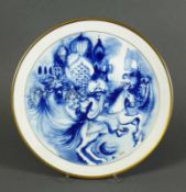 Meissen-Jahresteller 1983 "Der Kalif in Bagdad" von Ukki Ukleya; Goldrand; Blaudekor; D: ca. 25,5