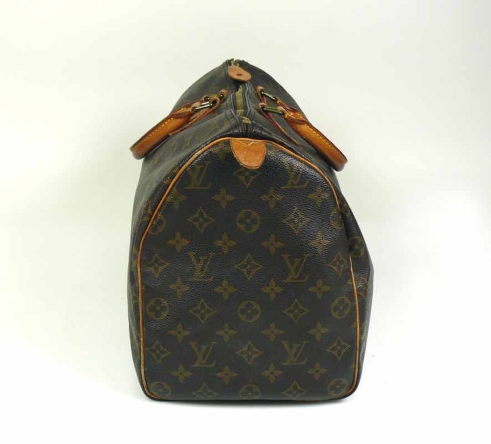 Louis Vuitton-Tasche "Speedy 40"; Monogramm Canvas; schöner und gepflegter Zustand; das Leder hat - Bild 8 aus 18