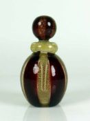 Parfum-Flakon (Murano, 2.H.20.Jh.) eingeschmolzener Goldgröseldekor mit vertikalen, roten