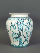 Rüppurr-Keramik-Vase (Karlsruhe (Neureuth), ca. 1925 - 1930) grüner Blütendekor; Bodenunterseite mit