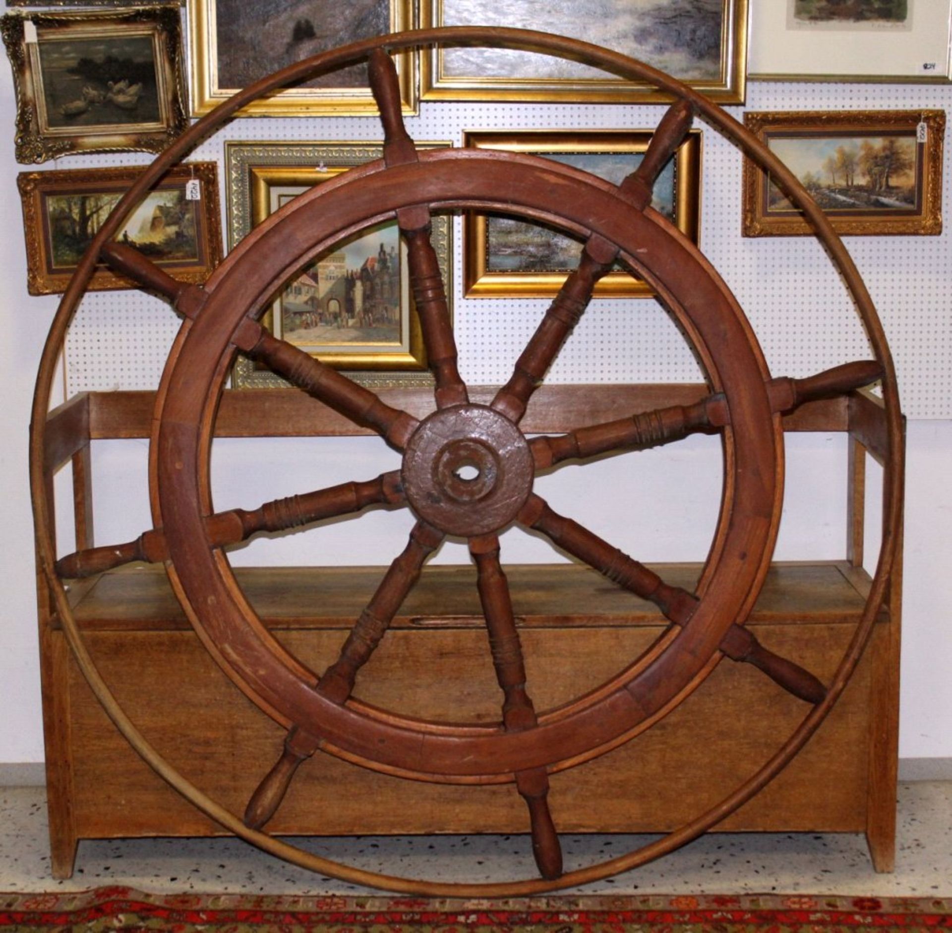 Sehr Großes Schiffssteuerrad um 1880Steuerrad im Orginalzustand, aus massivem Holz