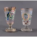 Zwei Bierdermeier Pokal-GläserFarbloses Klar-Mattglas, mit polychrome Emaillemalerei