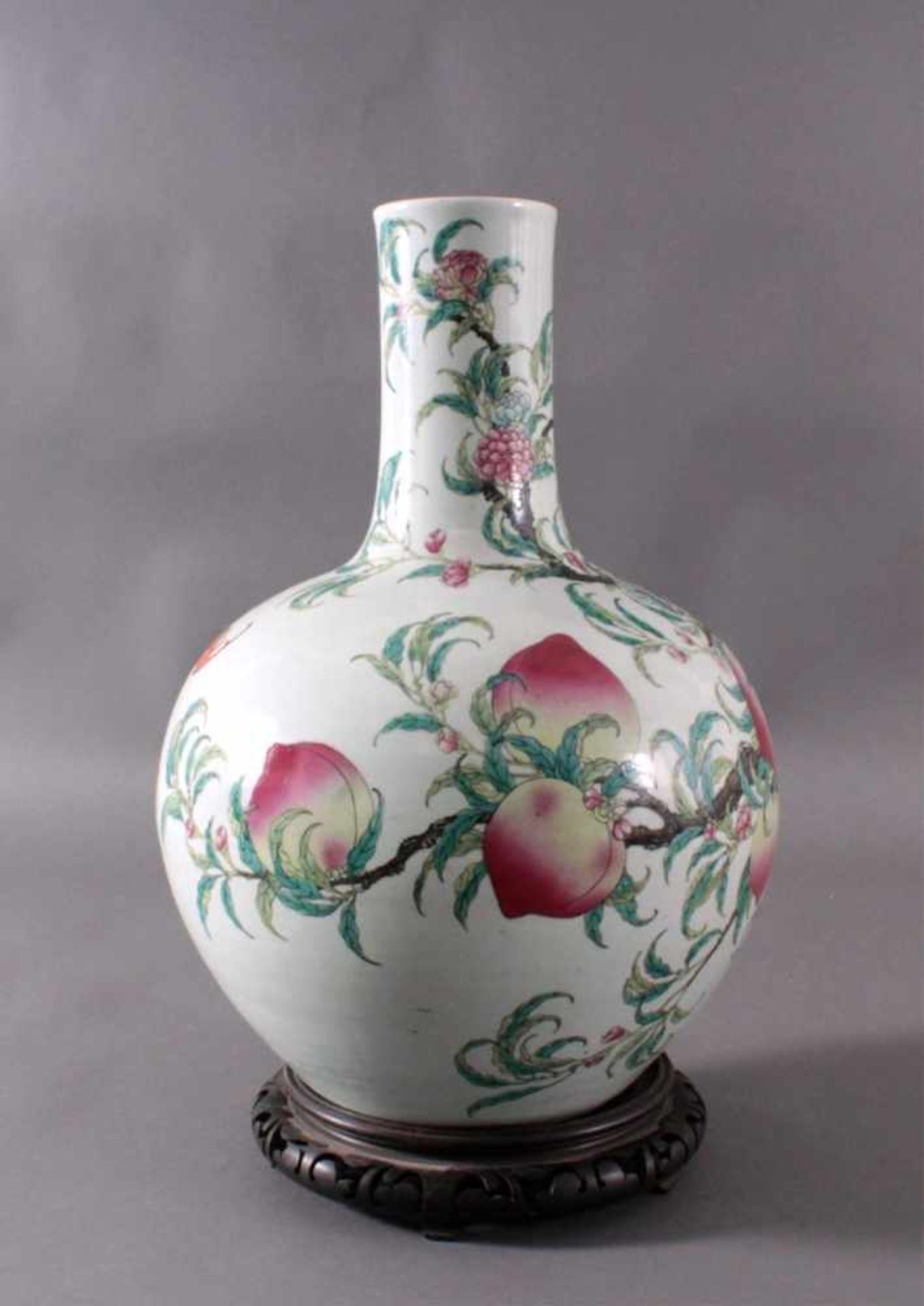 Chinesische Bodenvase Qing-Dynastie (1644 - 1912)Porzellan, Familie rose / Yangcai - mit opaken - Bild 3 aus 8