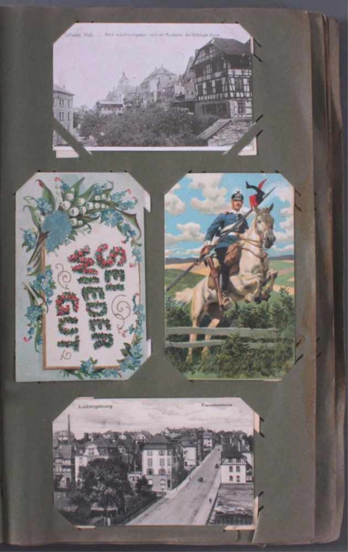 Gewachsenes Postkartenalbum mit über 300 KartenGewachsenes Album um den ersten Weltkrieg, dabei - Image 17 of 26