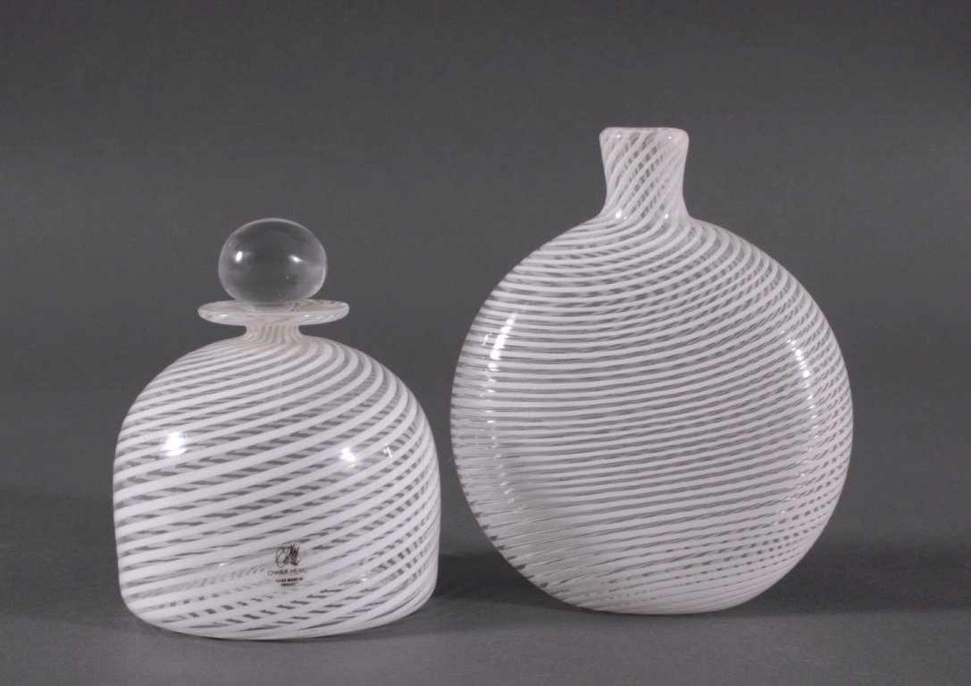 Charlie Meaker (1946-2011 Kopenhagen). Studioglas-Objekte1980er, Klarglas mit opalweißer