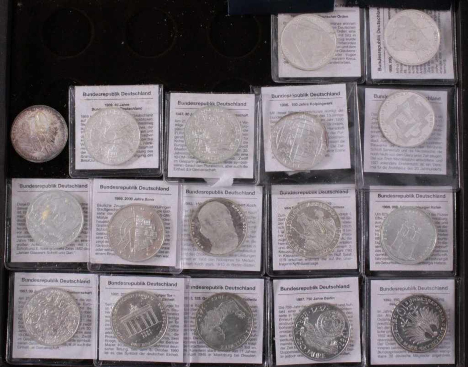 BRD Münzsammlung21x 10 DM Gedenkmünzen, mit Schatulle.49x 5 DM Gedenkmünzen ab Leibnitz, mit - Bild 4 aus 6