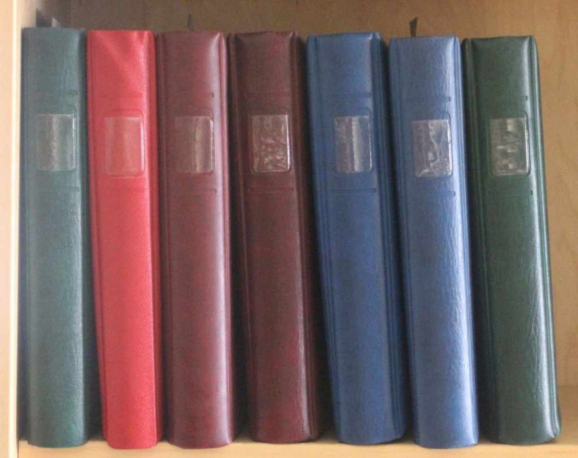 UNO Sammlung 1951-20047 bändige, umfangreiche postfrische Sammlung aller 3 Gebietein gut