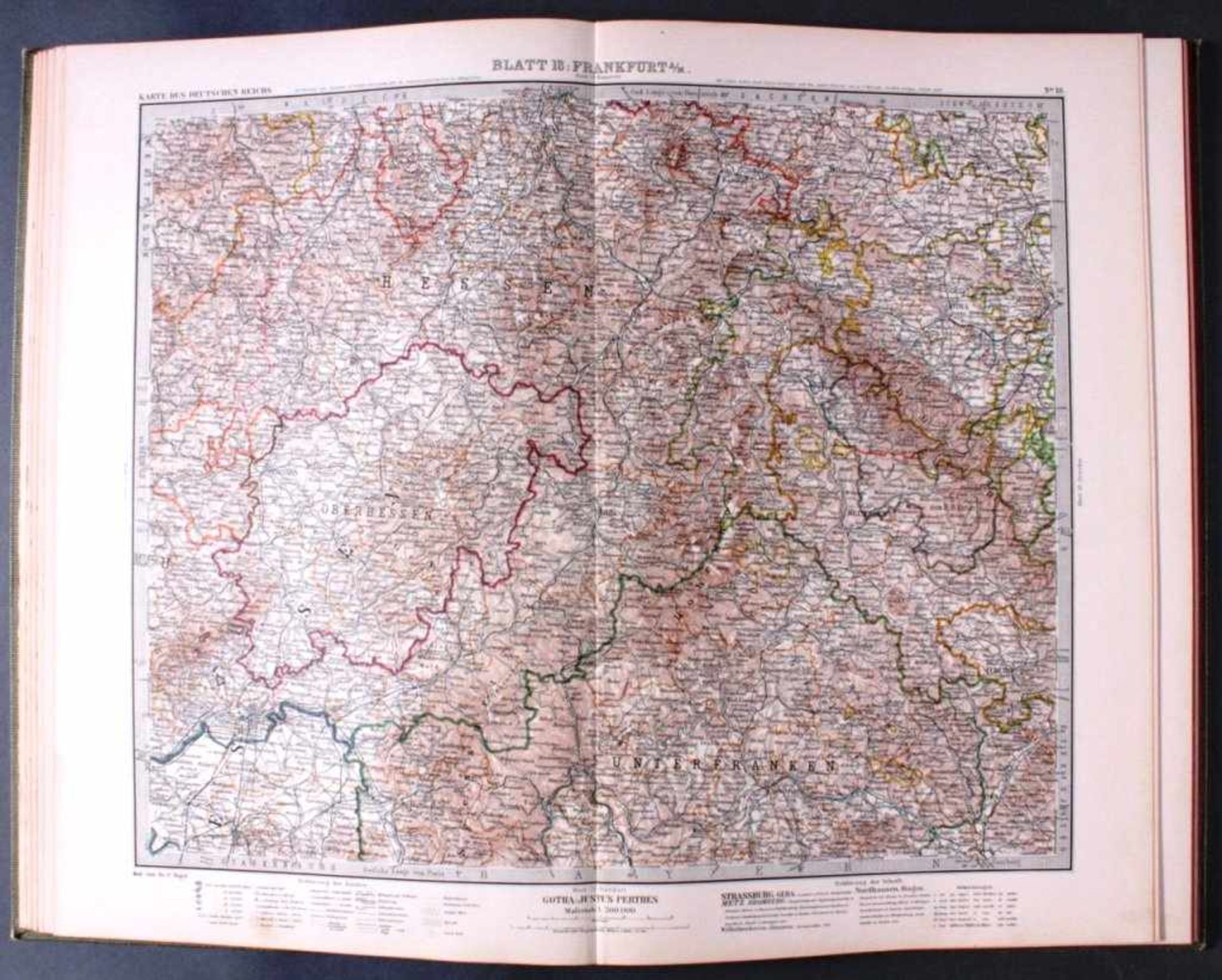 Vogels Karte des Deutschen ReichsPerthes, Gotha, 1908. 74 Seiten und 27 Blätter inKupferstich im - Image 4 of 4