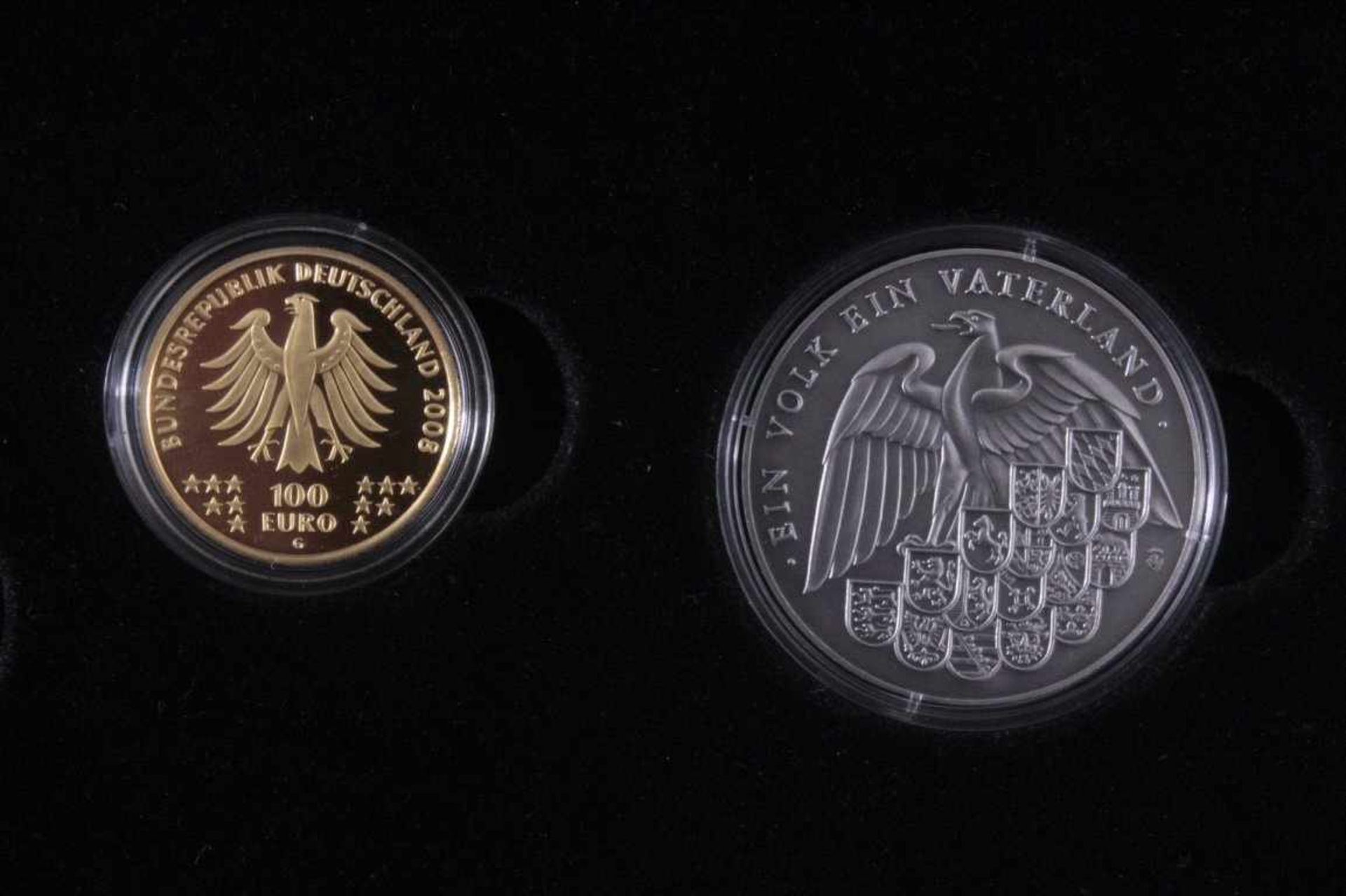 100 Euro Goldmünze Goslar 2008in Schatulle, nummerierte Variante mit Gedenkmedailleund Etui. - Bild 3 aus 4
