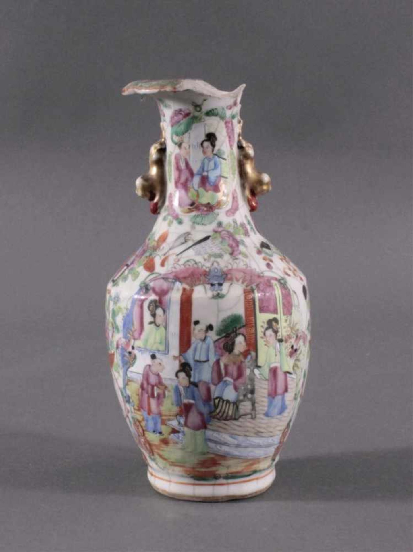 Chinesische Vase, 19. JahrhundertsQing-Dynastie (1644-1911). Porzellan Famille-Rose / Yangcai-