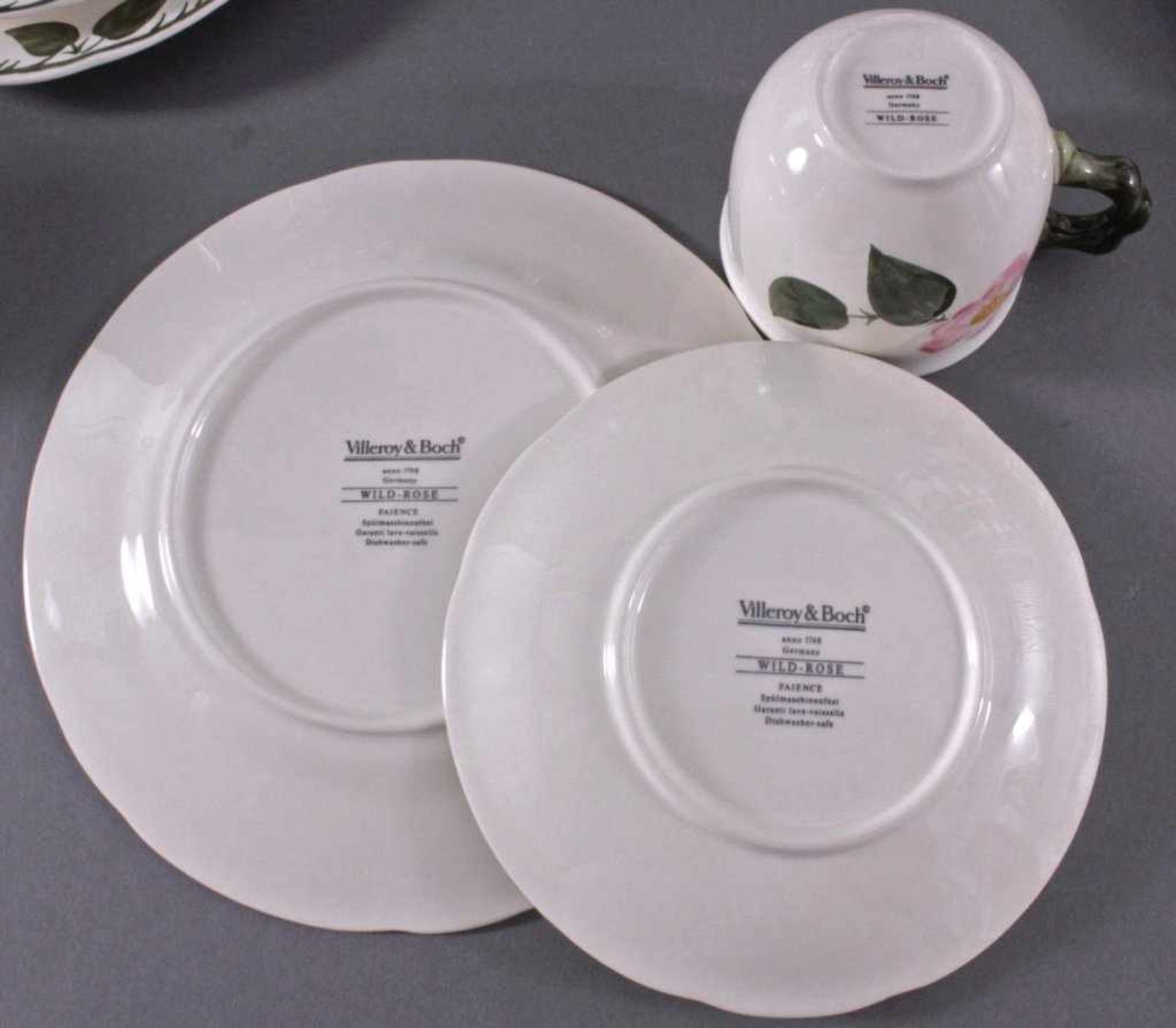 Villeroy & Boch Restkaffeeservice, "Wilde Rose"Keramik, Handmalerei, Service mit Reliefdekor, - Bild 2 aus 2