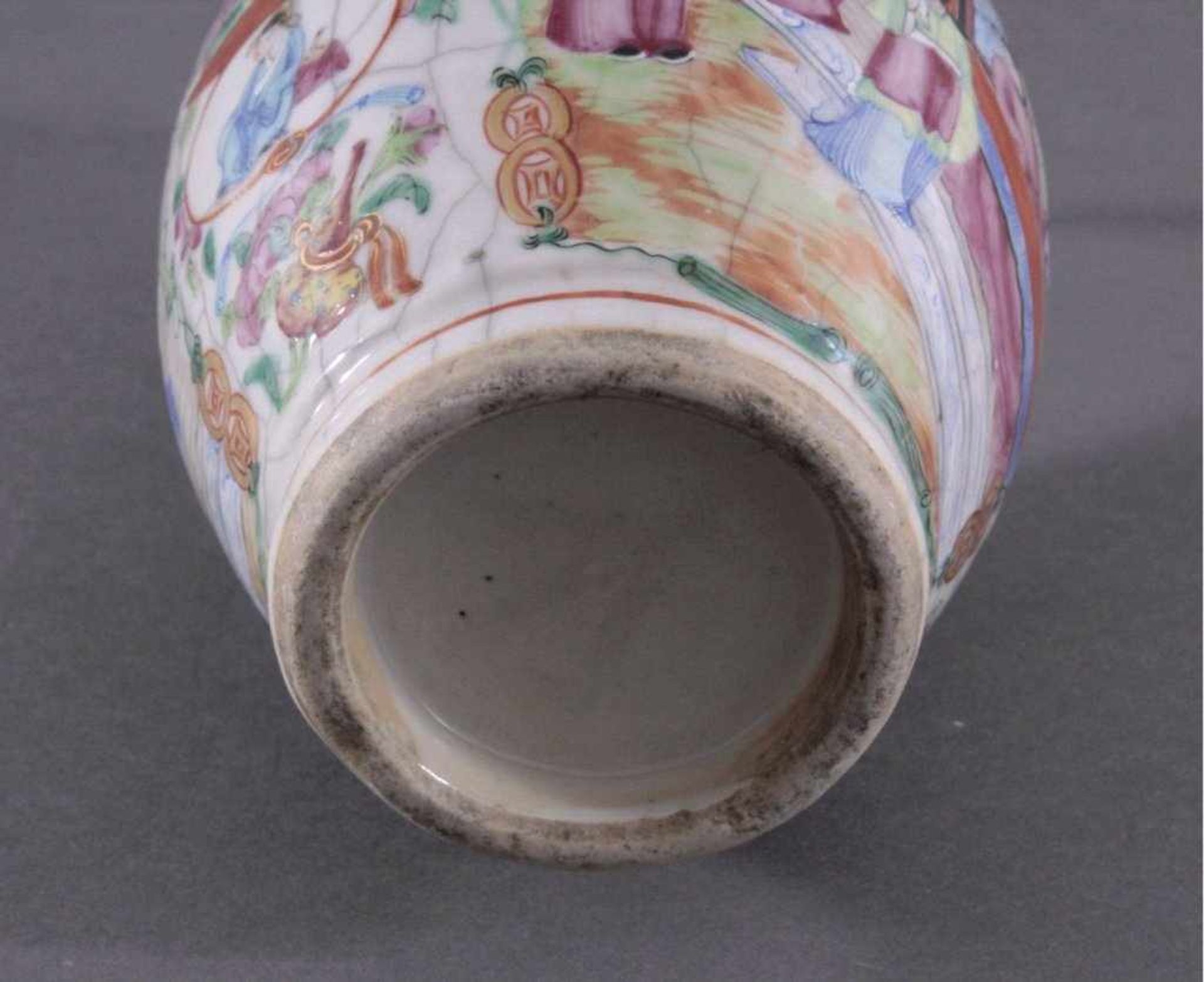 Chinesische Vase, 19. JahrhundertsQing-Dynastie (1644-1911). Porzellan Famille-Rose / Yangcai- - Image 11 of 12