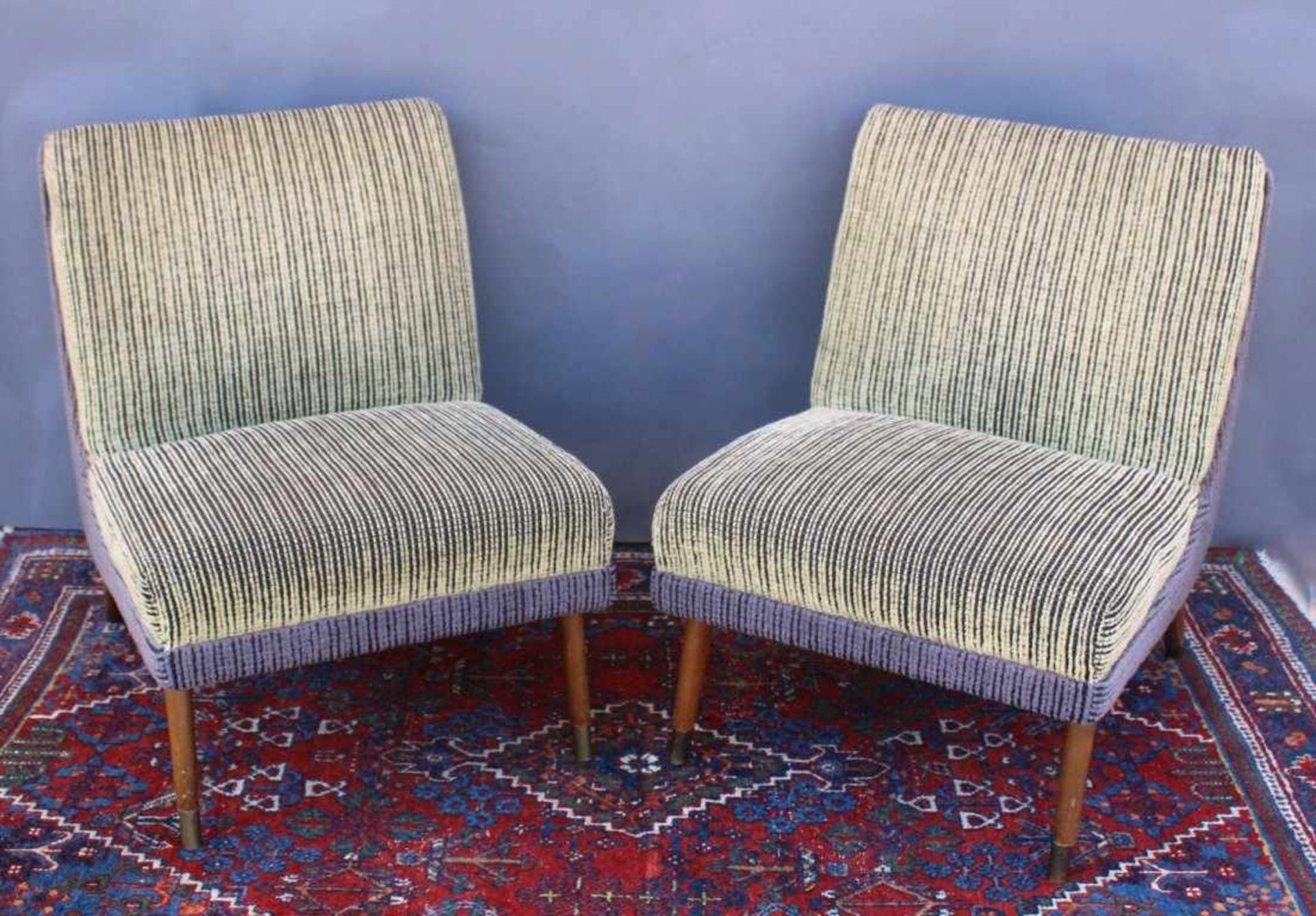 2 Sessel aus den 50er JahrenOriginal Bezug, ca. 74 x 57 x 65 cm